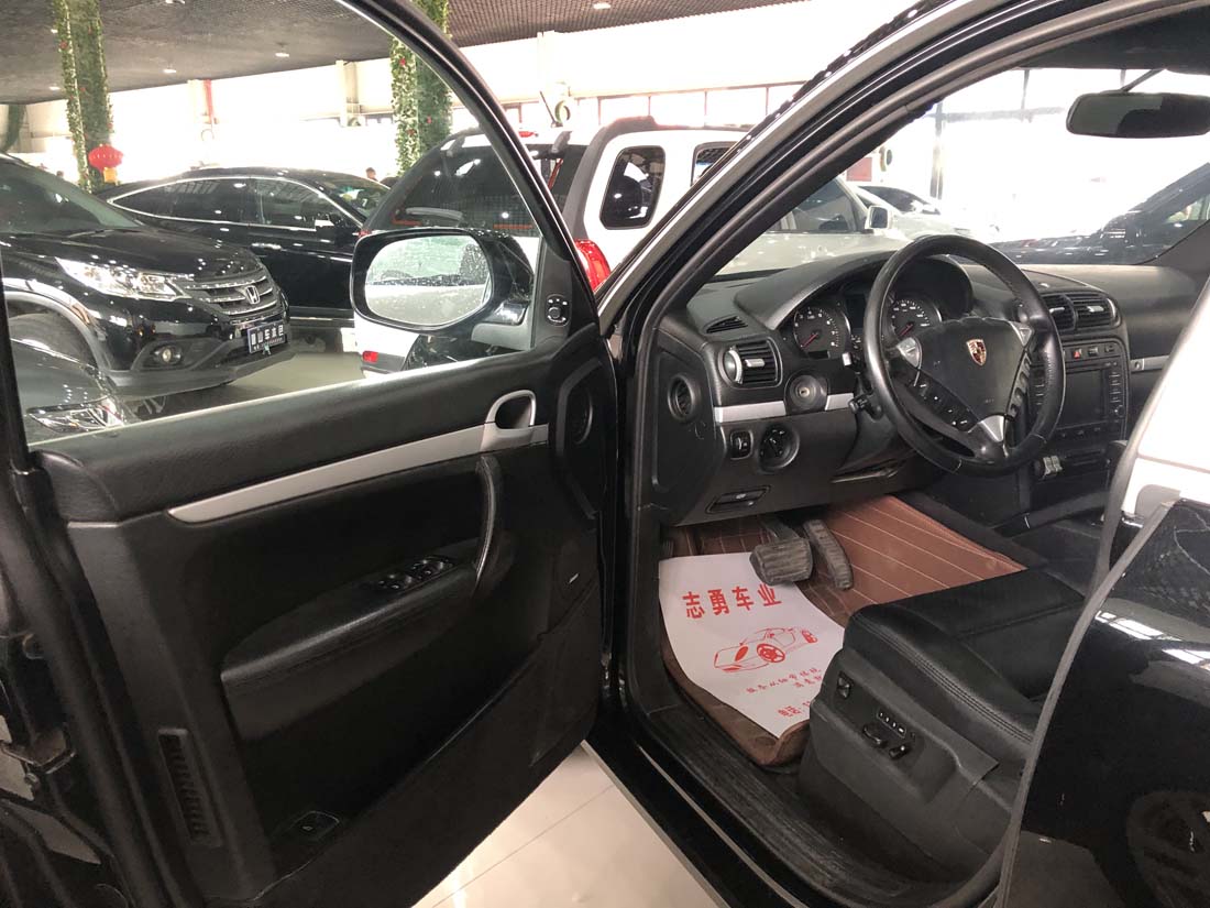 08年 保时捷 卡宴