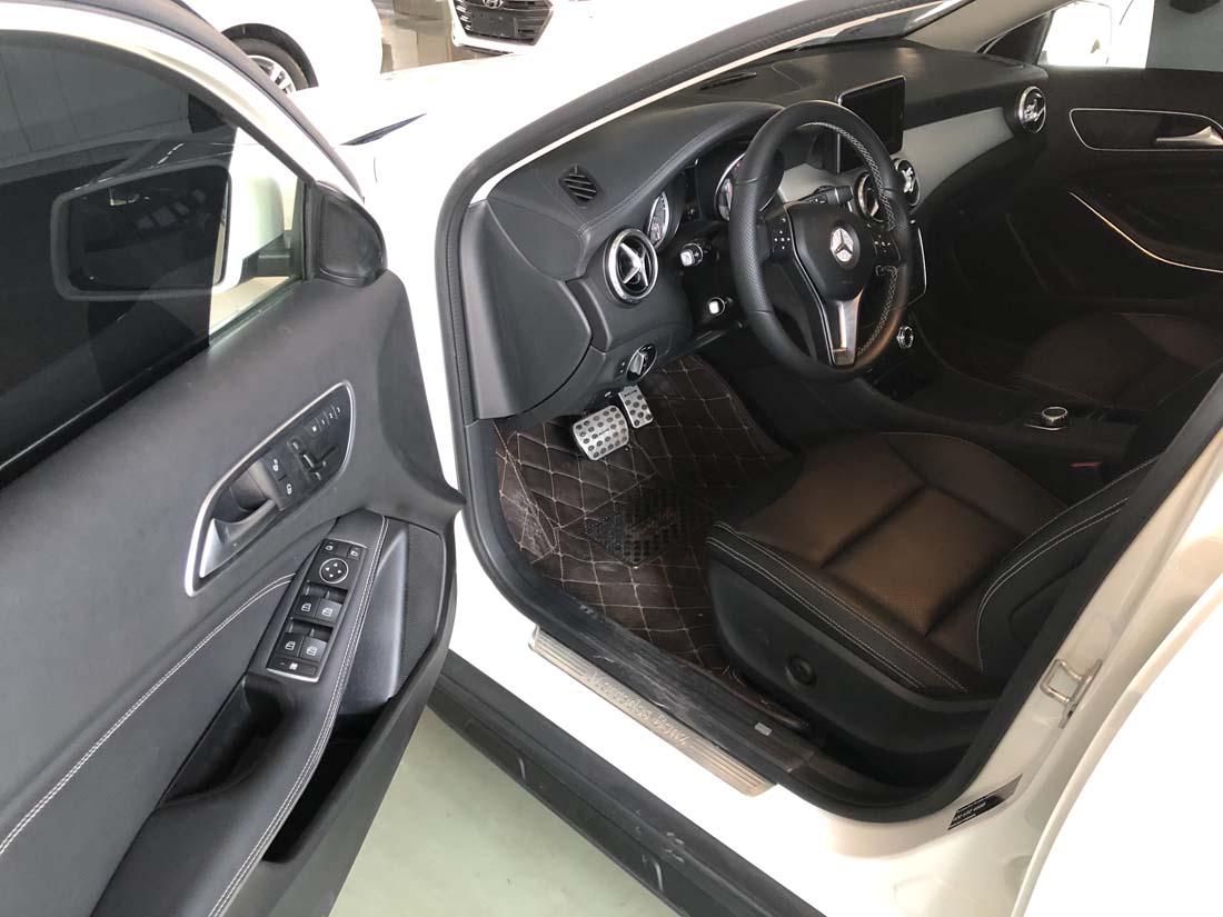 梅赛德斯 奔驰 GLA200