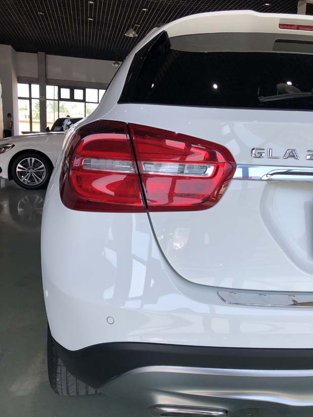 梅赛德斯 奔驰 GLA200