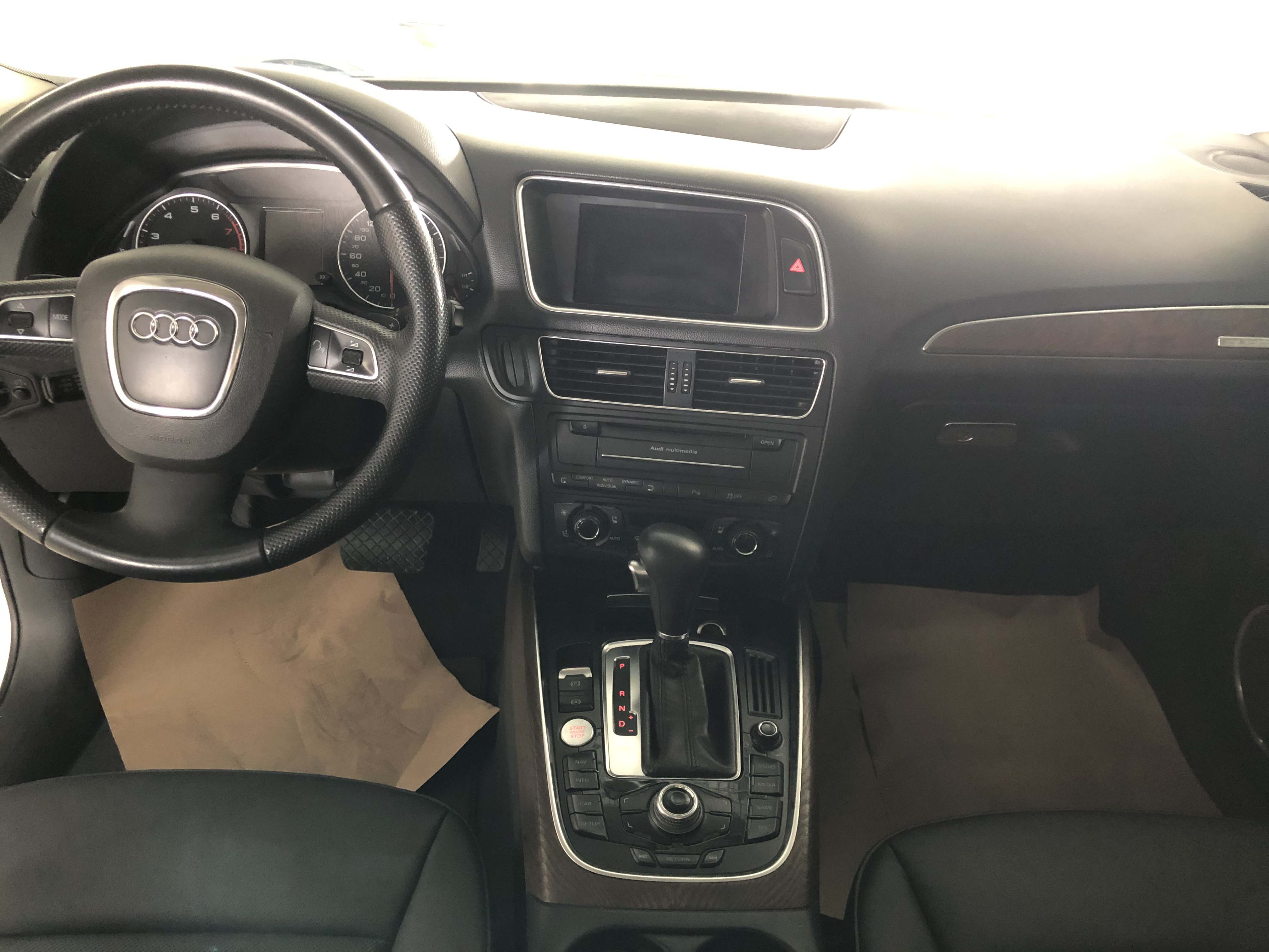 12年奥迪Q5 自动2.0T