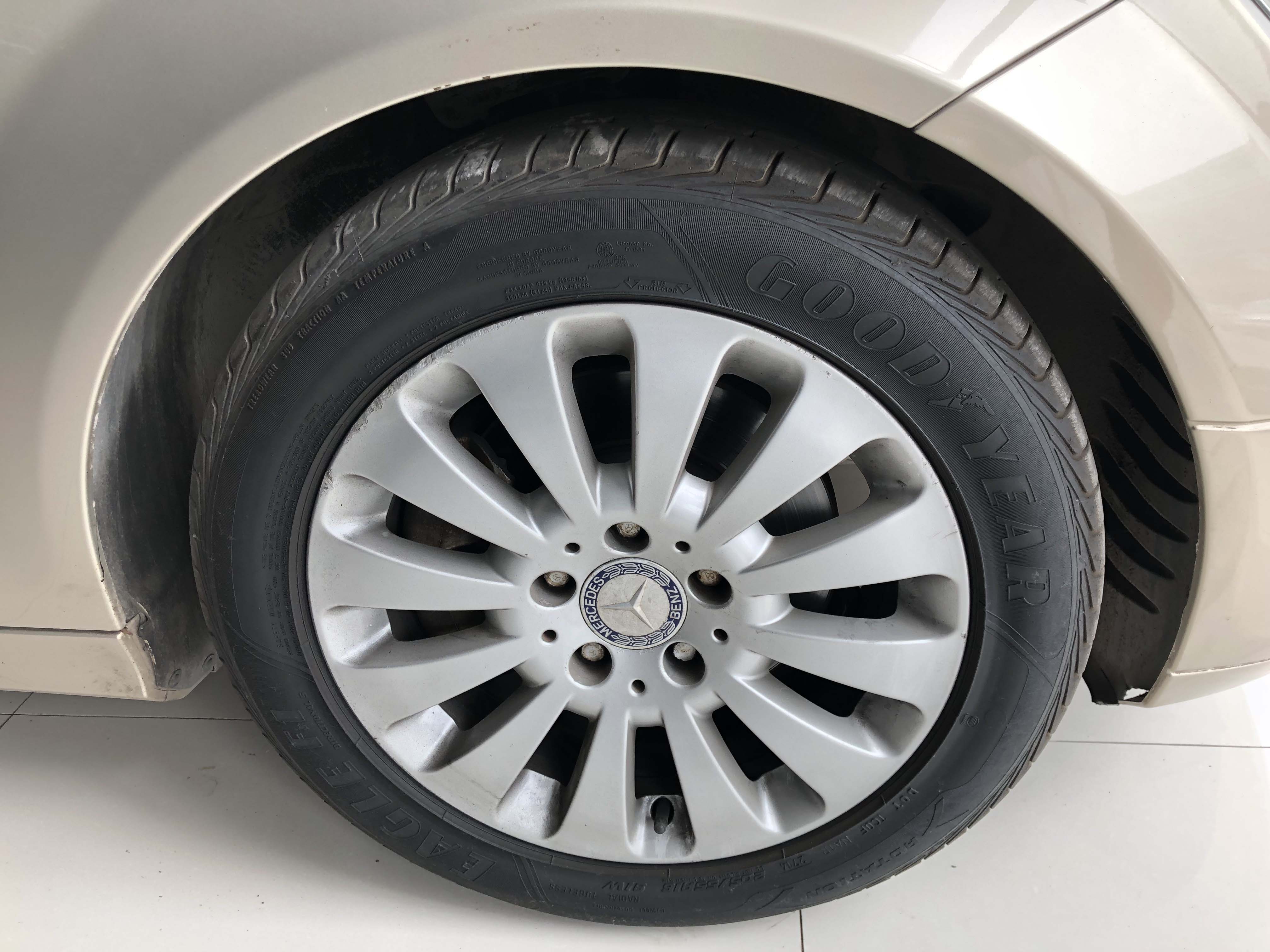 10年奔驰c200 自动2.7