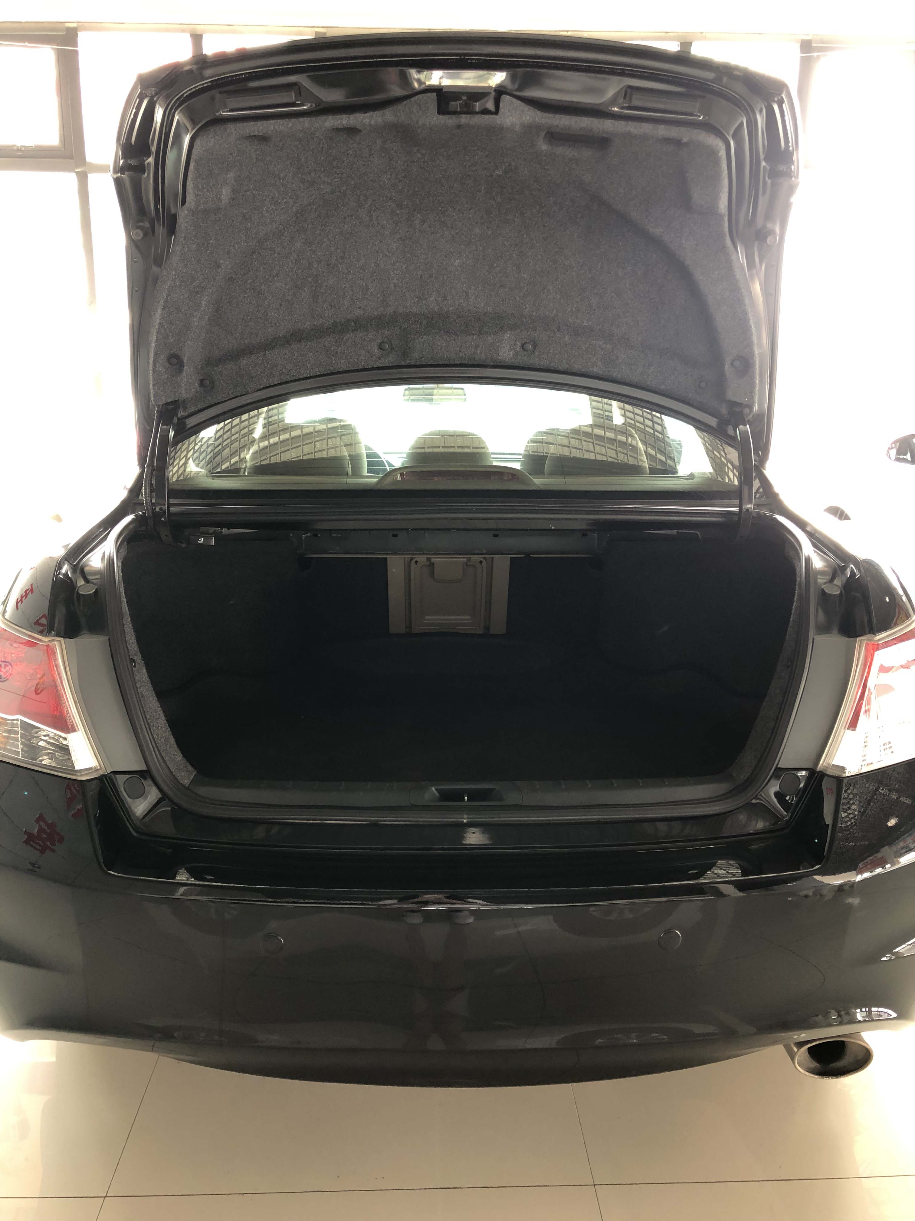 12年本田雅阁 自动2.0