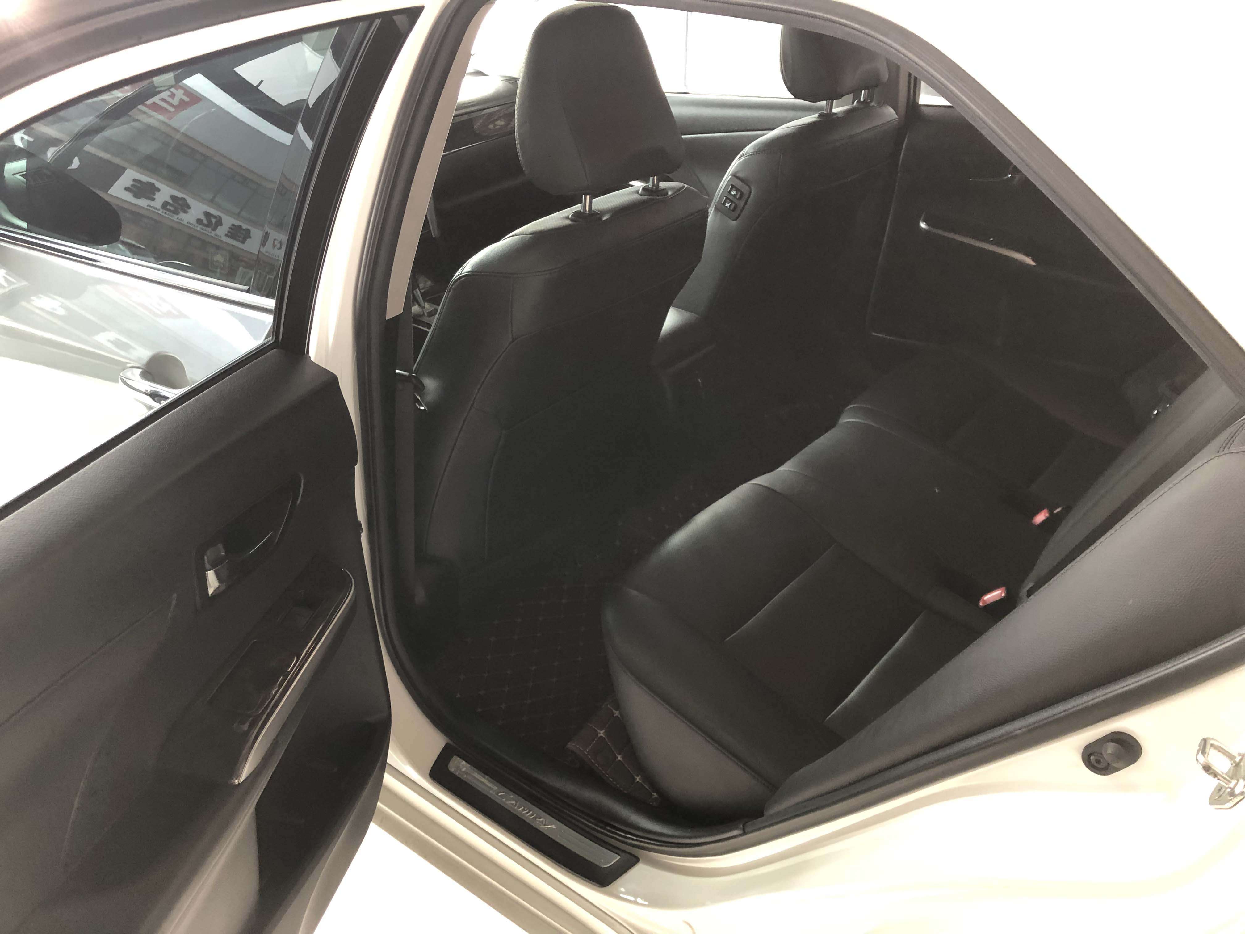 15年 丰田凯美瑞 2.0