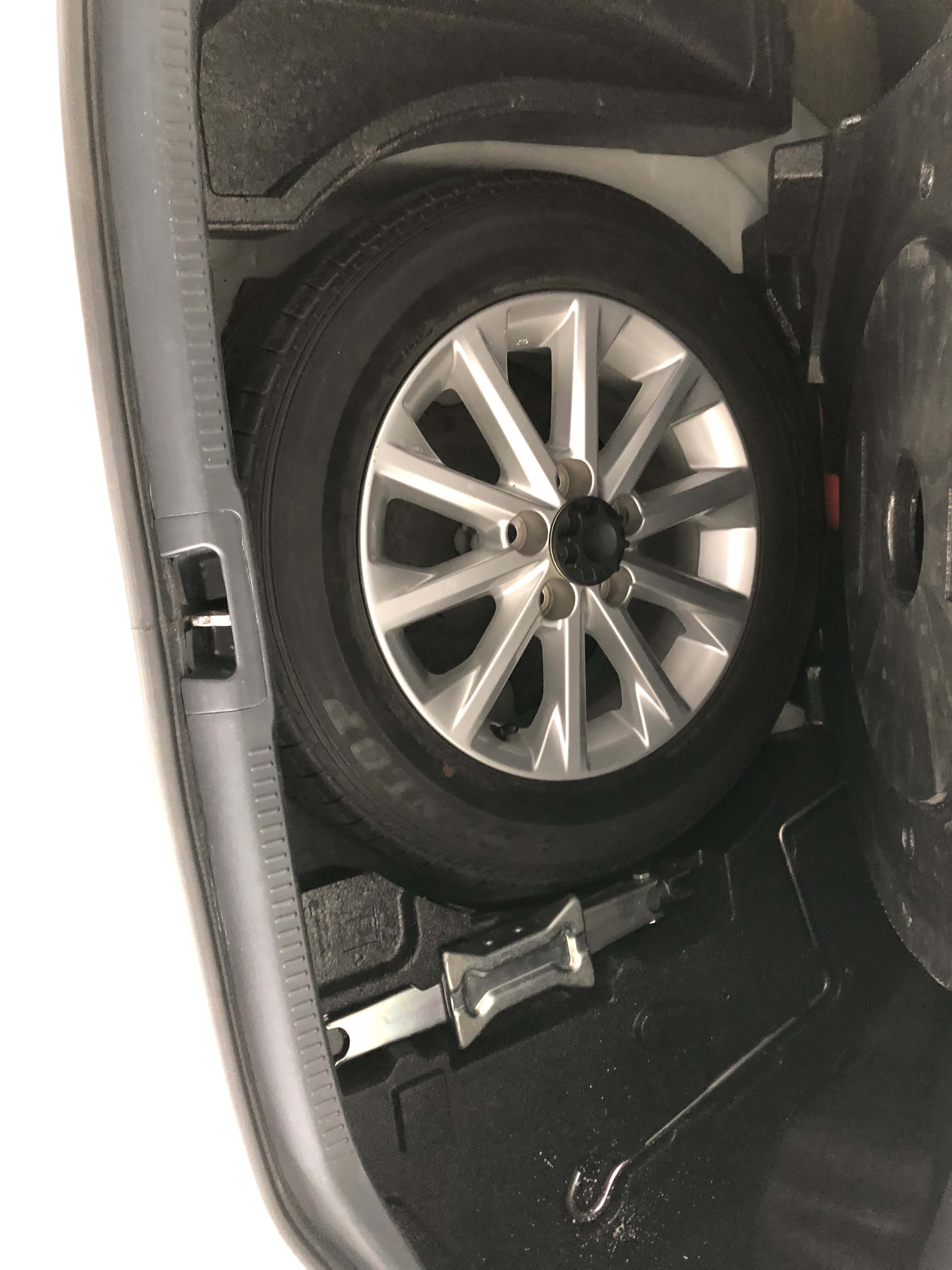 15年 丰田凯美瑞 2.0