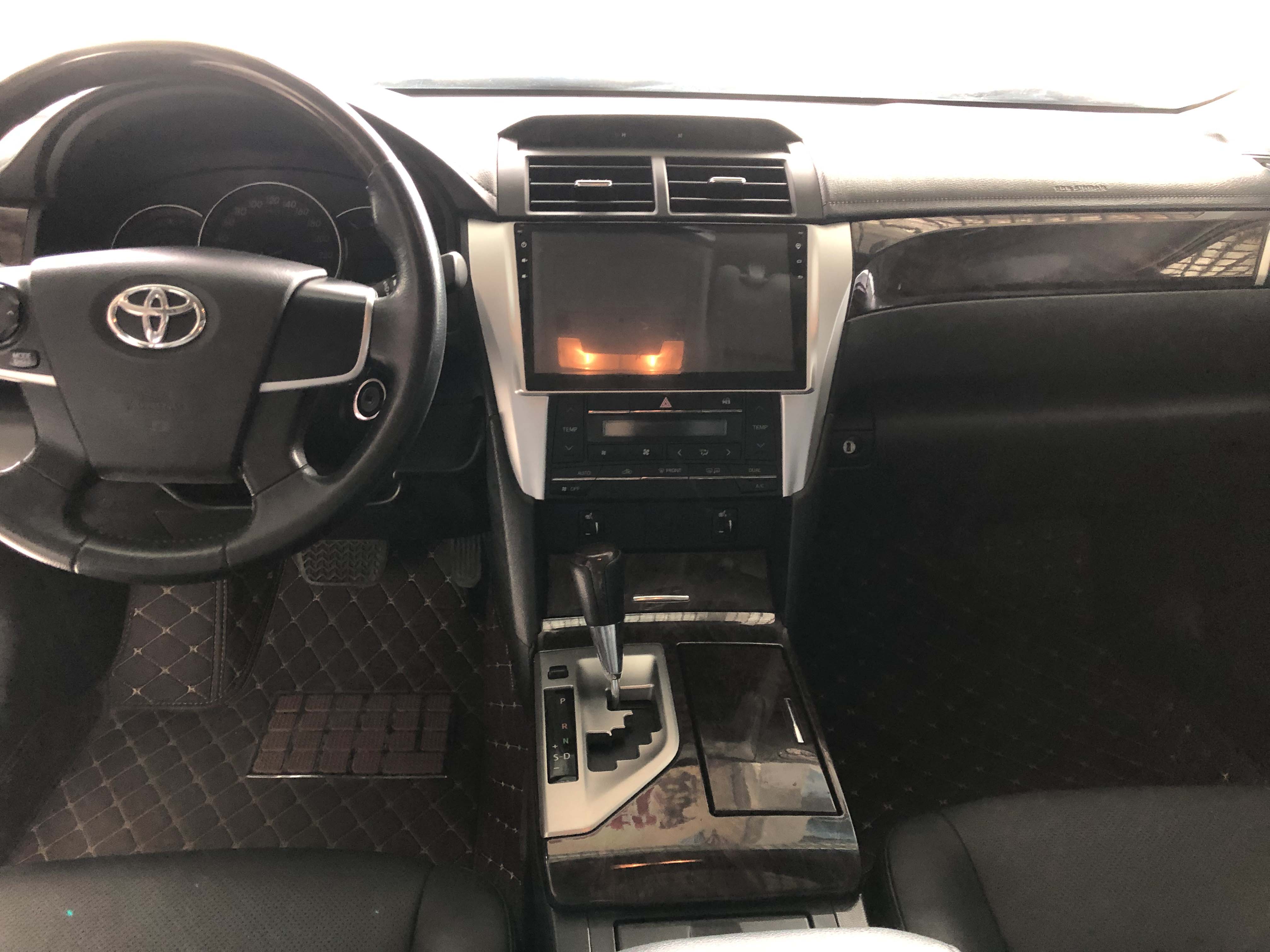 15年 丰田凯美瑞 2.0