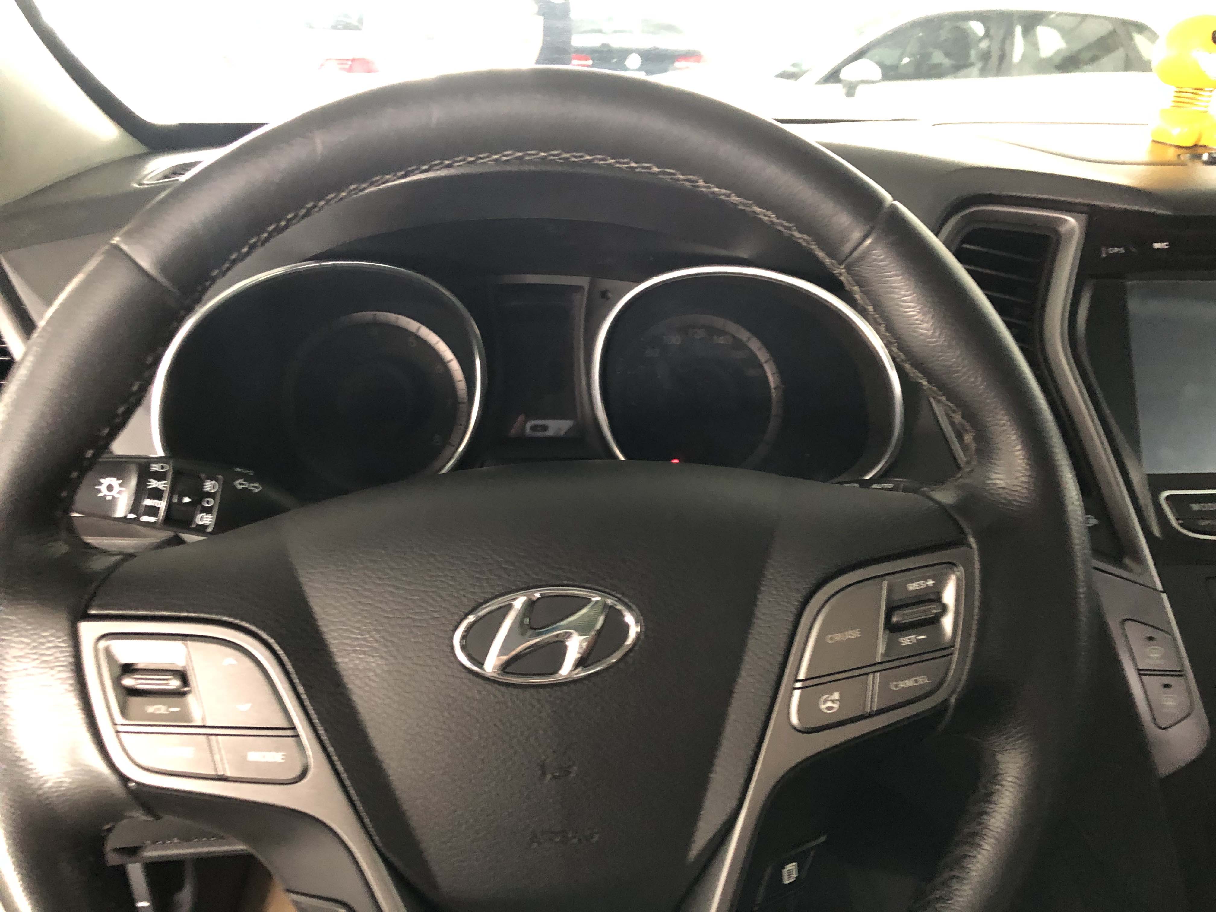 13年现代胜达 2.4