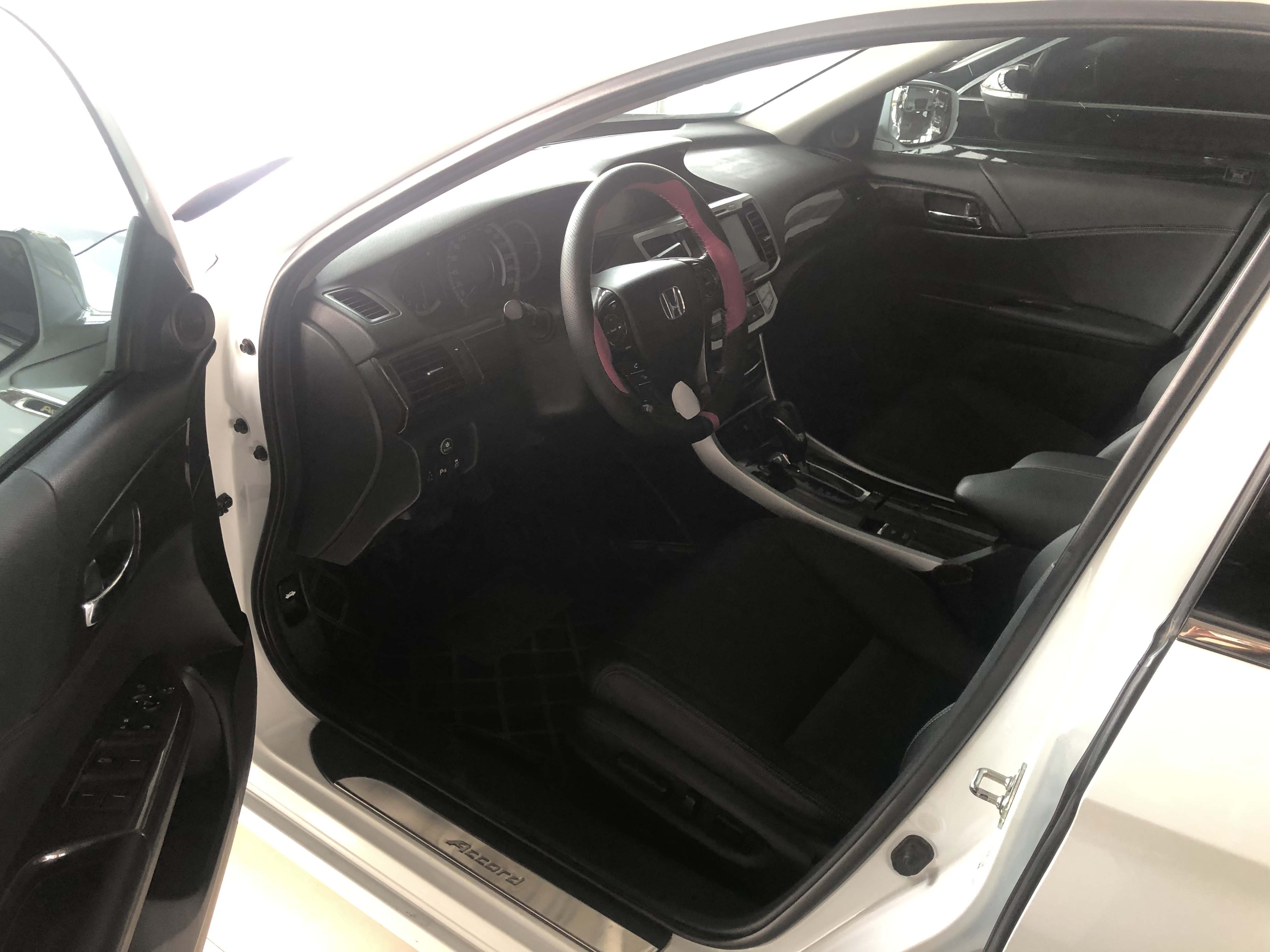 14年 本田雅阁 2.4