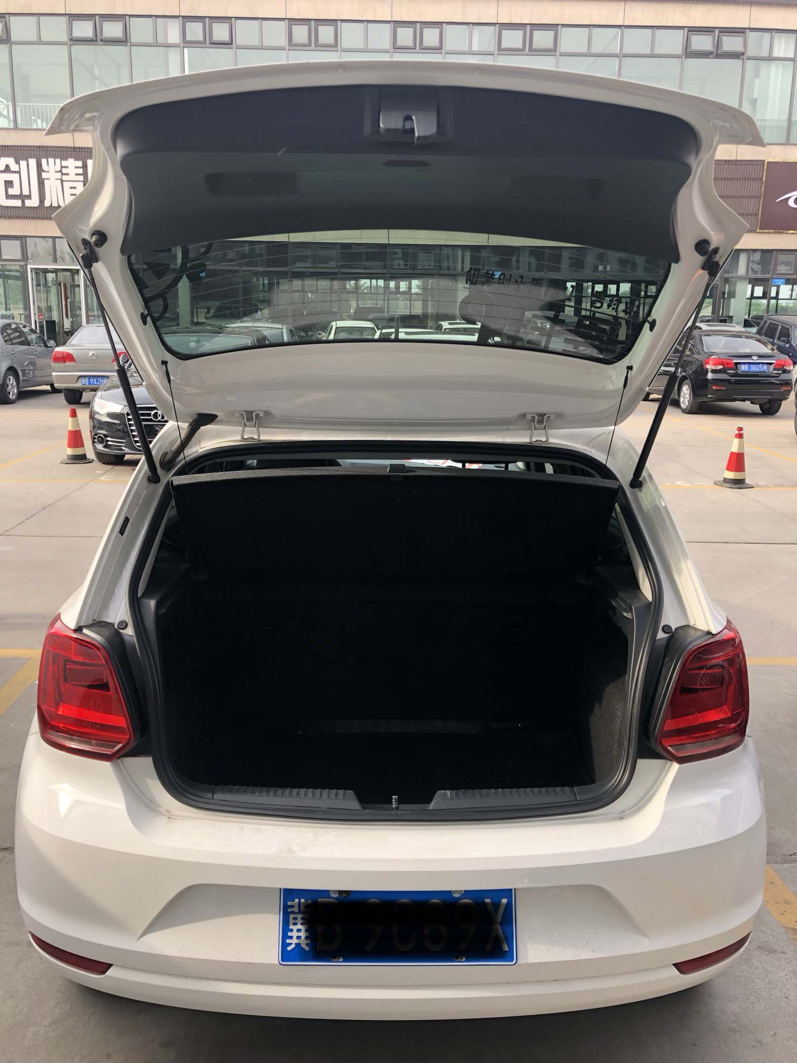 17年大众POLO 自动1.4