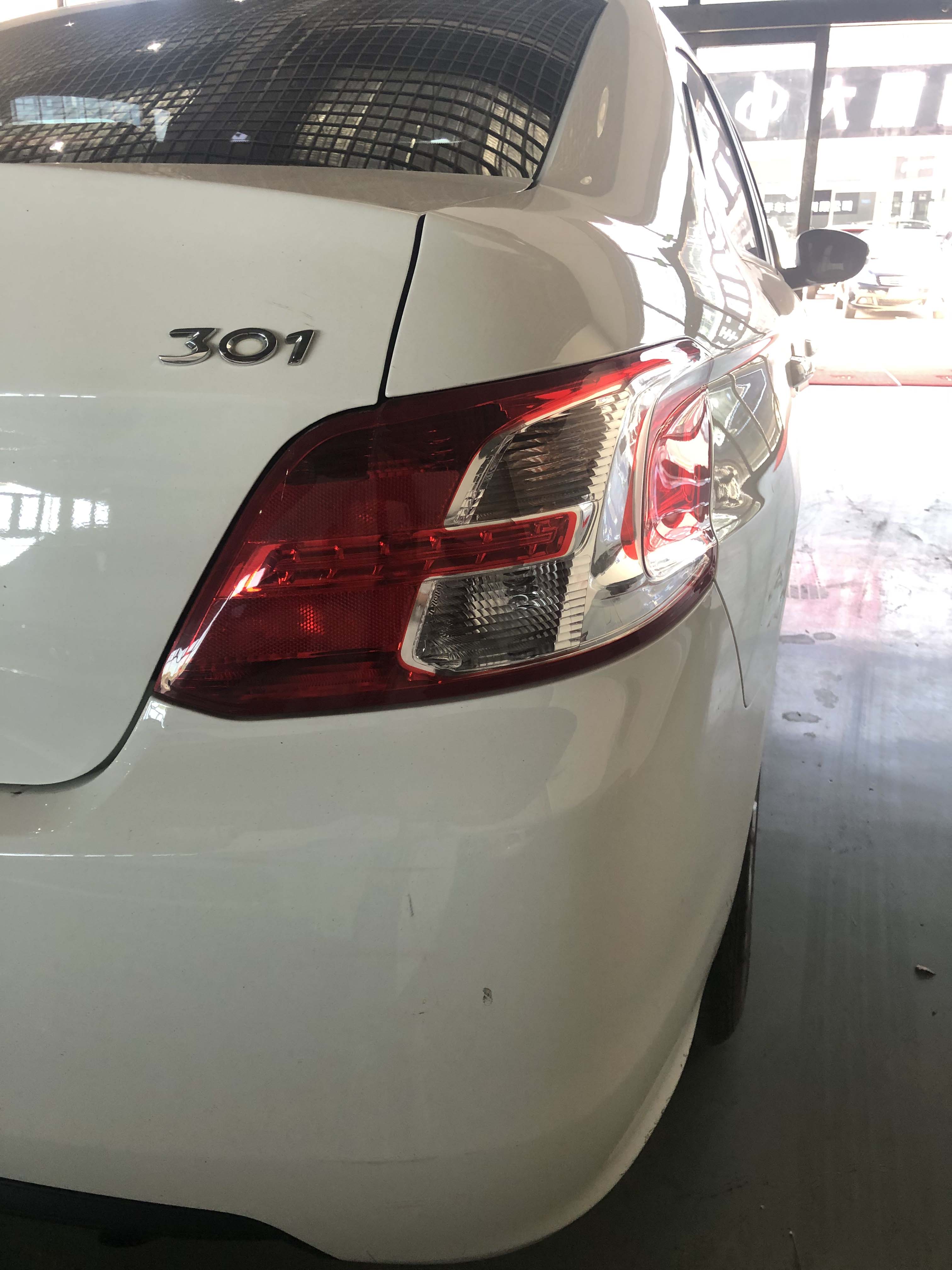 17年 东风标志 301 1.6