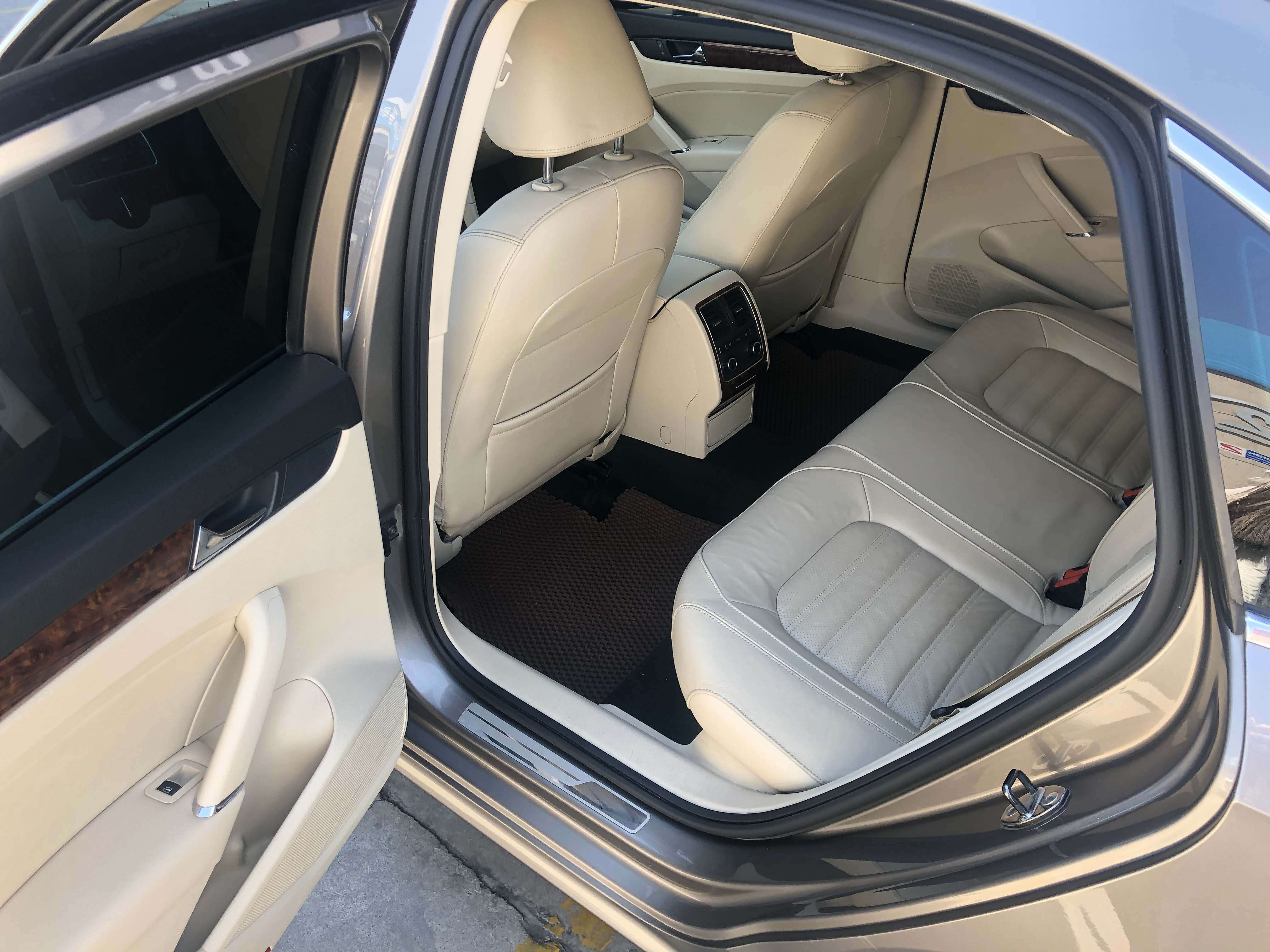 1年 大众帕萨特 1.8T