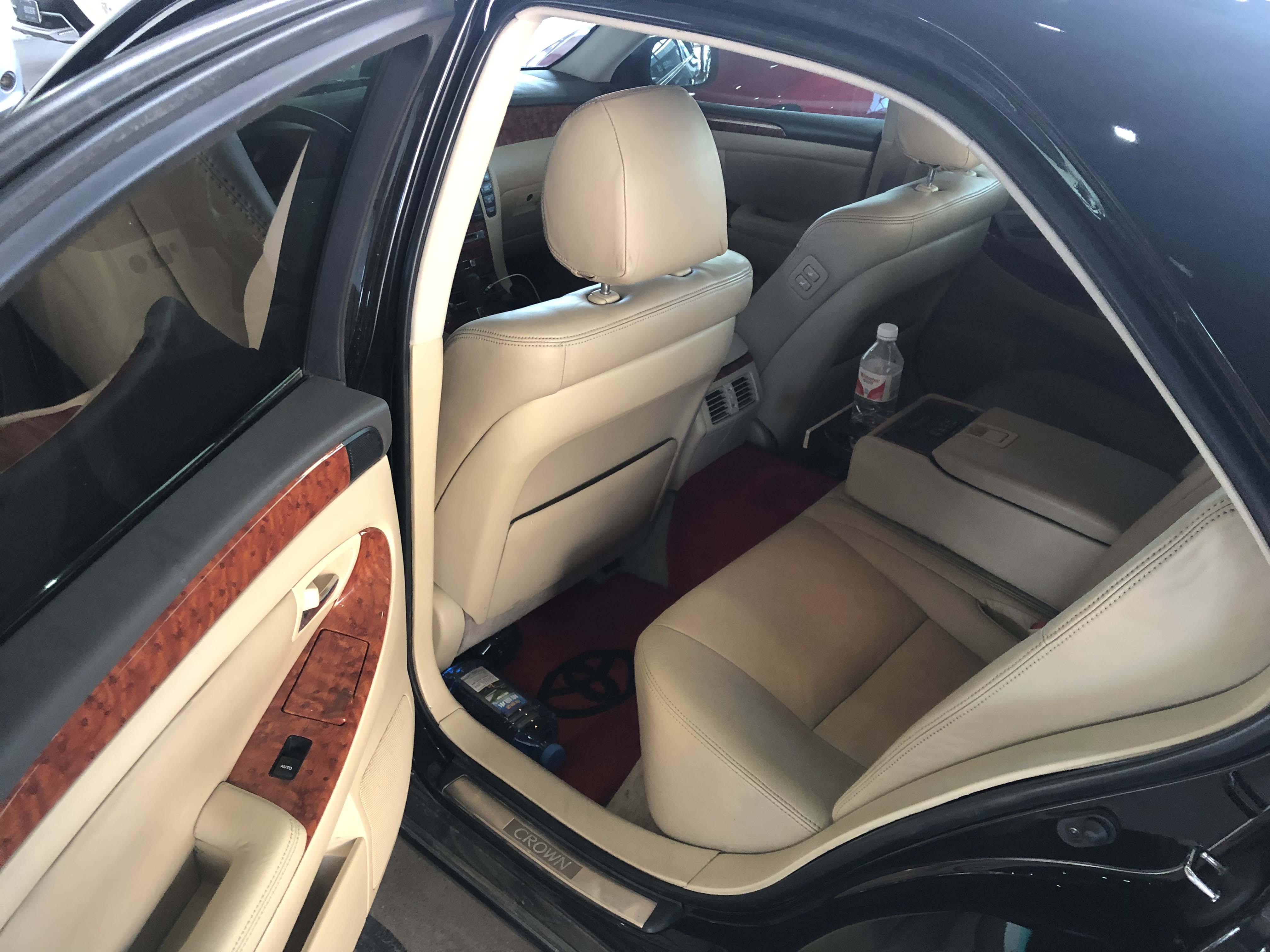 08年丰田皇冠 2.5