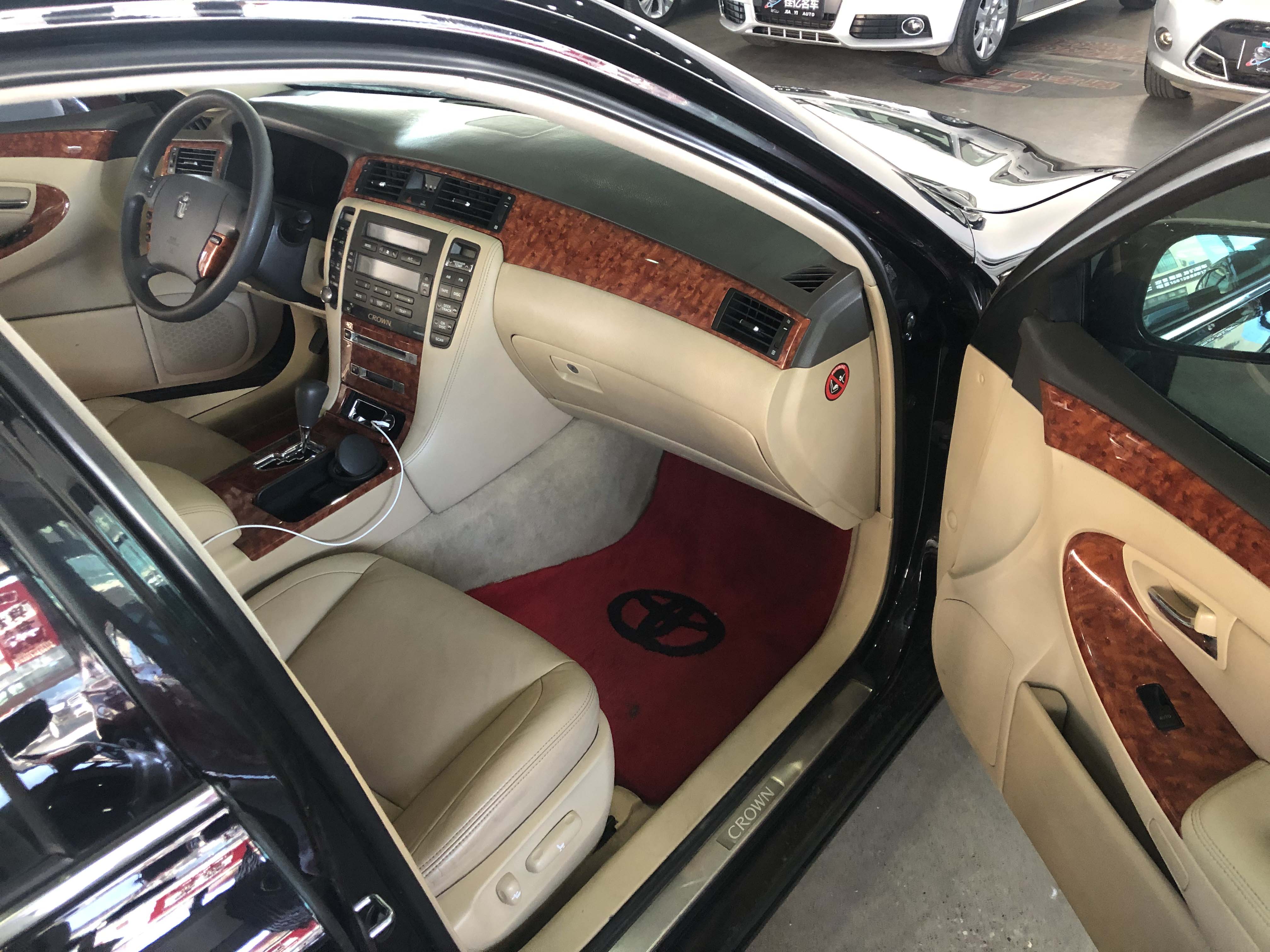 08年丰田皇冠 2.5