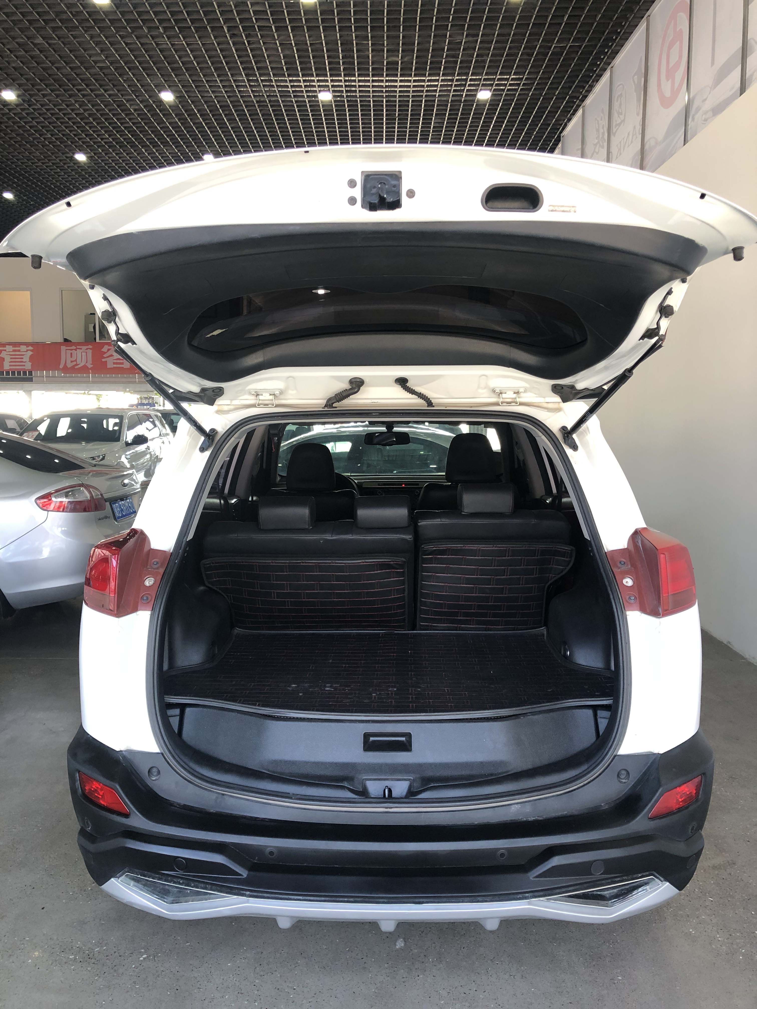 14年 丰田RAV4 2.5