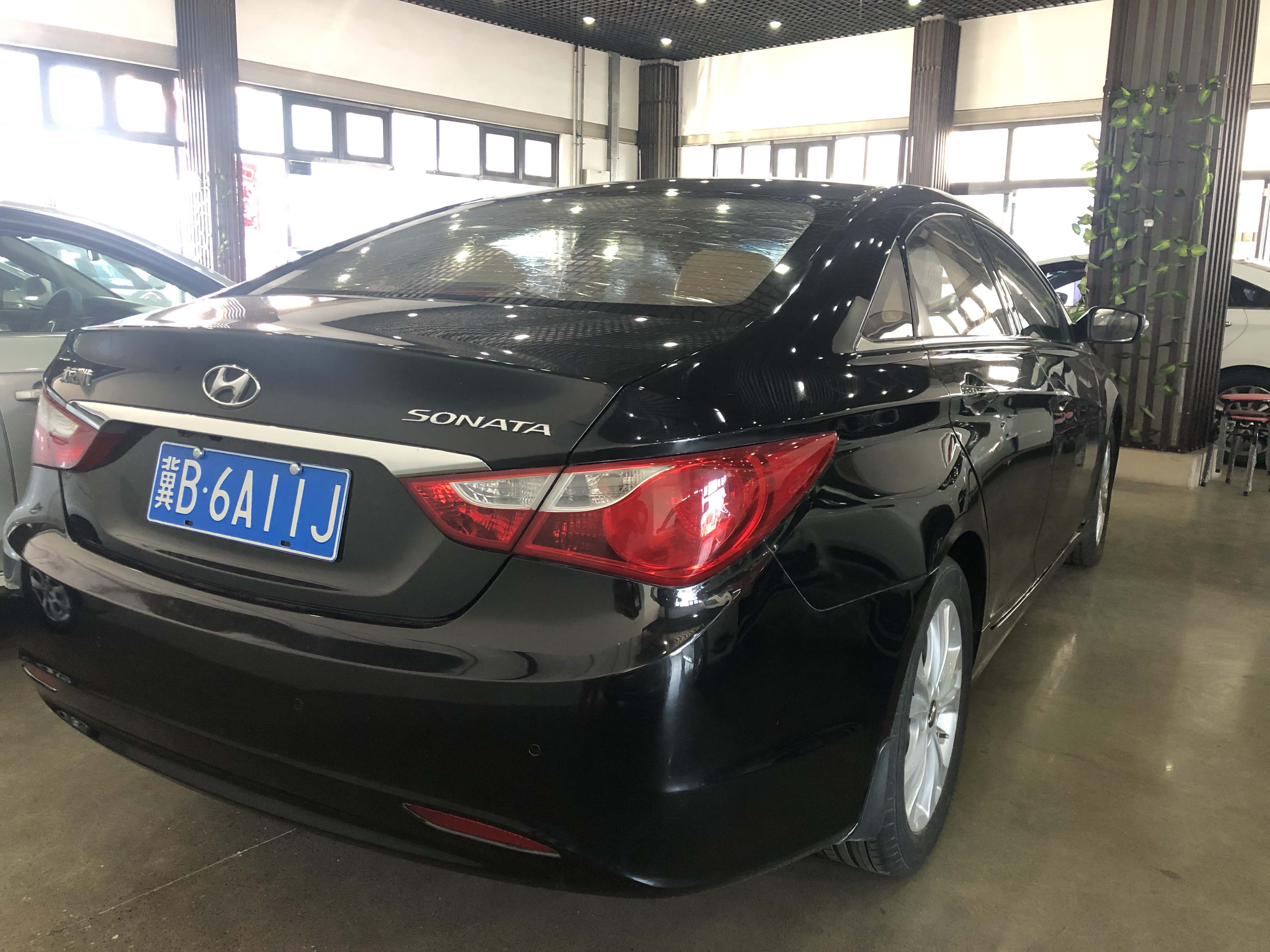 11年 现代索纳塔 2.0