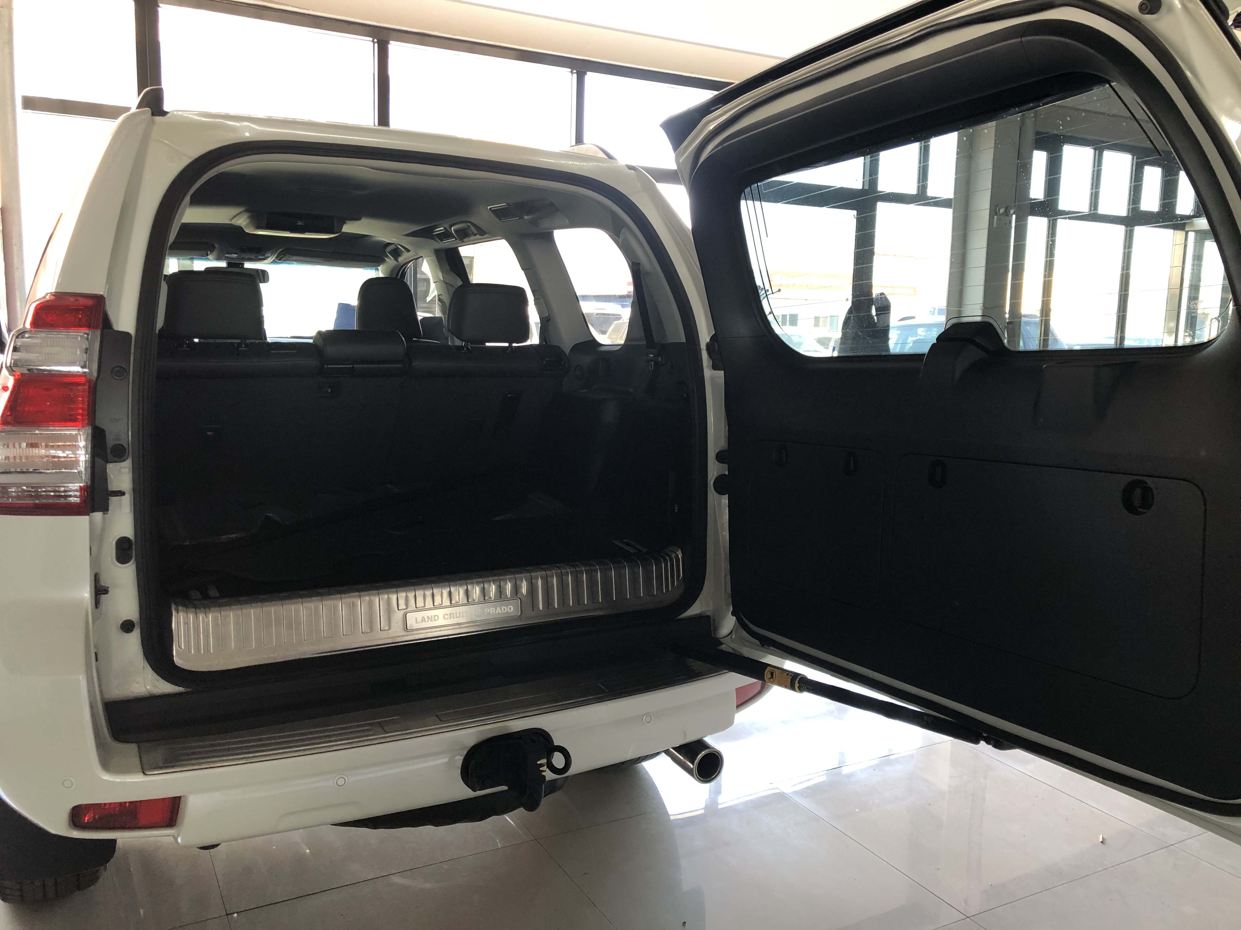 17年丰田普拉多陆地巡洋舰 3.5