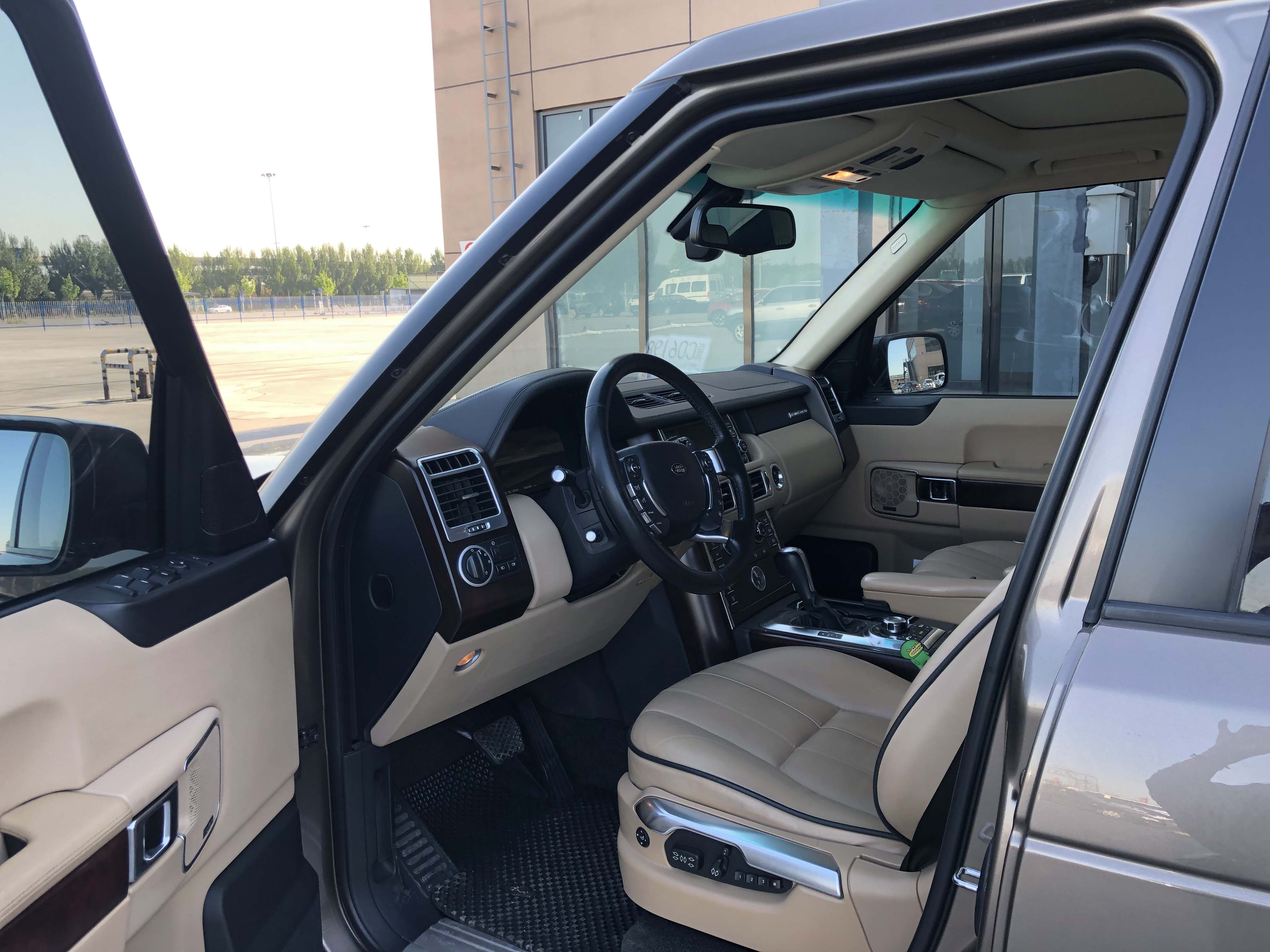 11年路虎揽胜行政 5.0