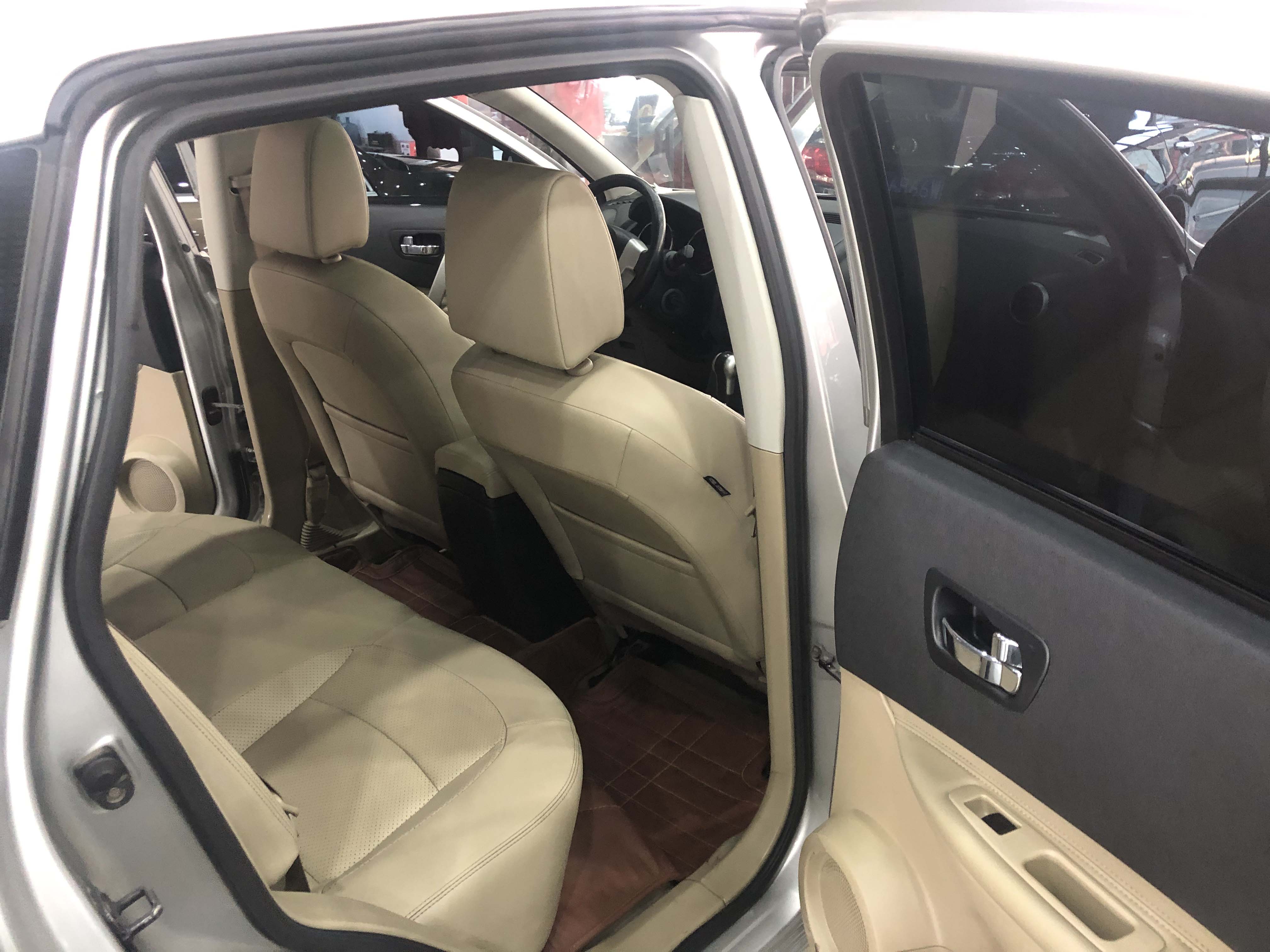 09年 日产逍客 2.0