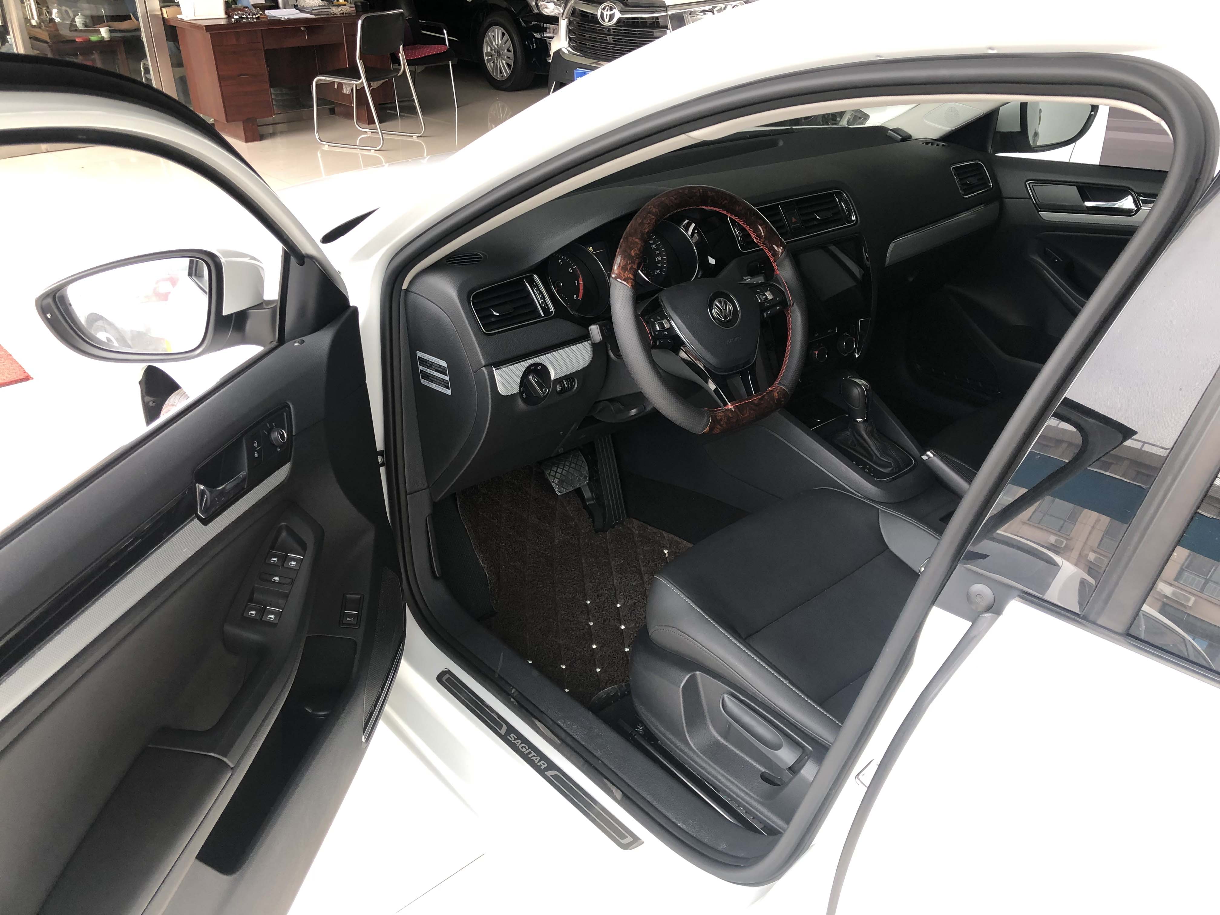 17年 大众速腾 1.4