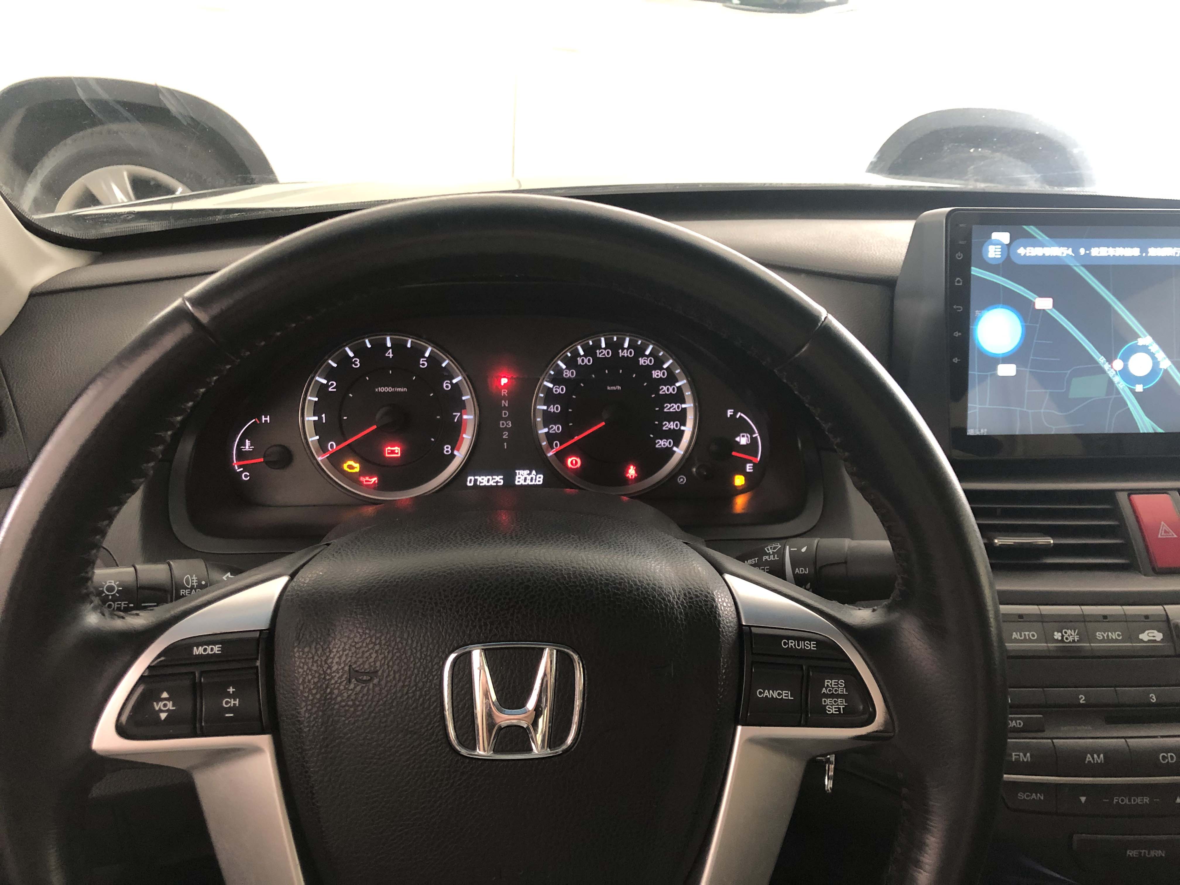 13年 本田雅阁 2.0