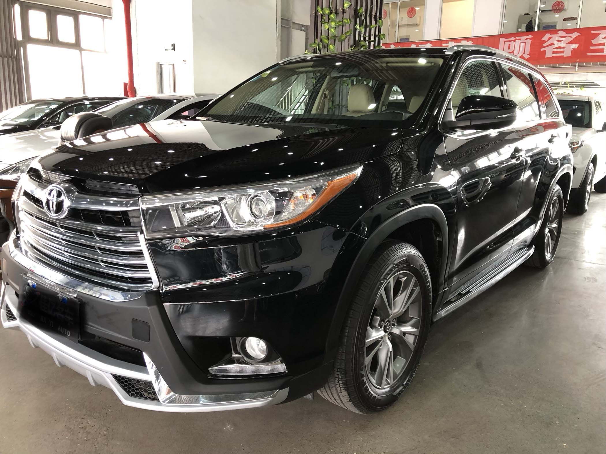 17年 丰田汉兰达 2.0T