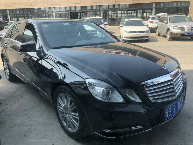 13年 奔驰E260 1.8T