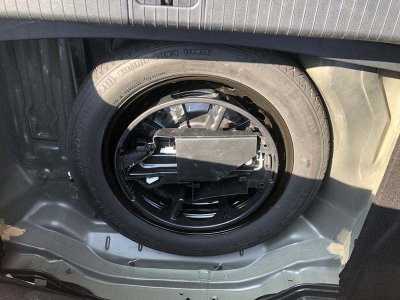 13年 奔驰E260 1.8T