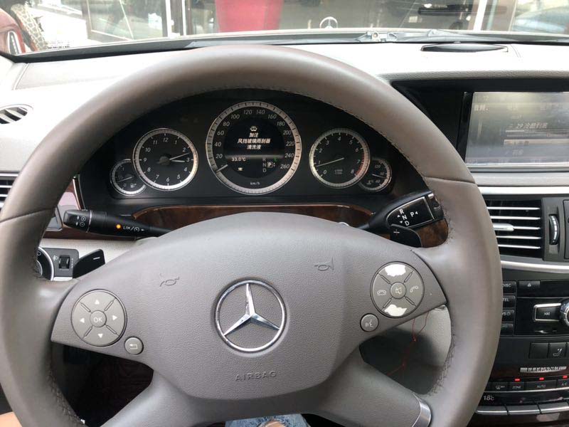 13年 奔驰E260 1.8T