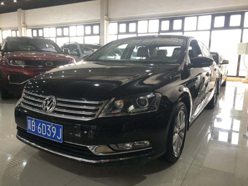 12年 大众迈腾 2.0T