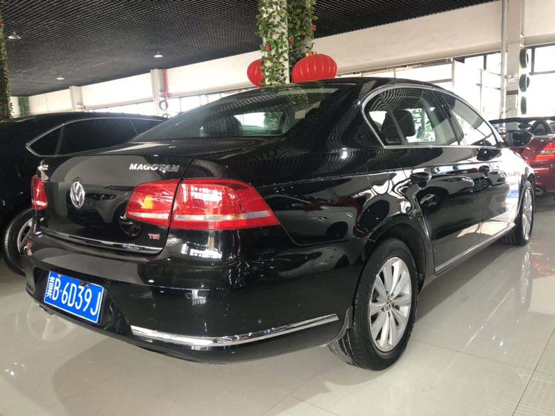 12年 大众迈腾 2.0T