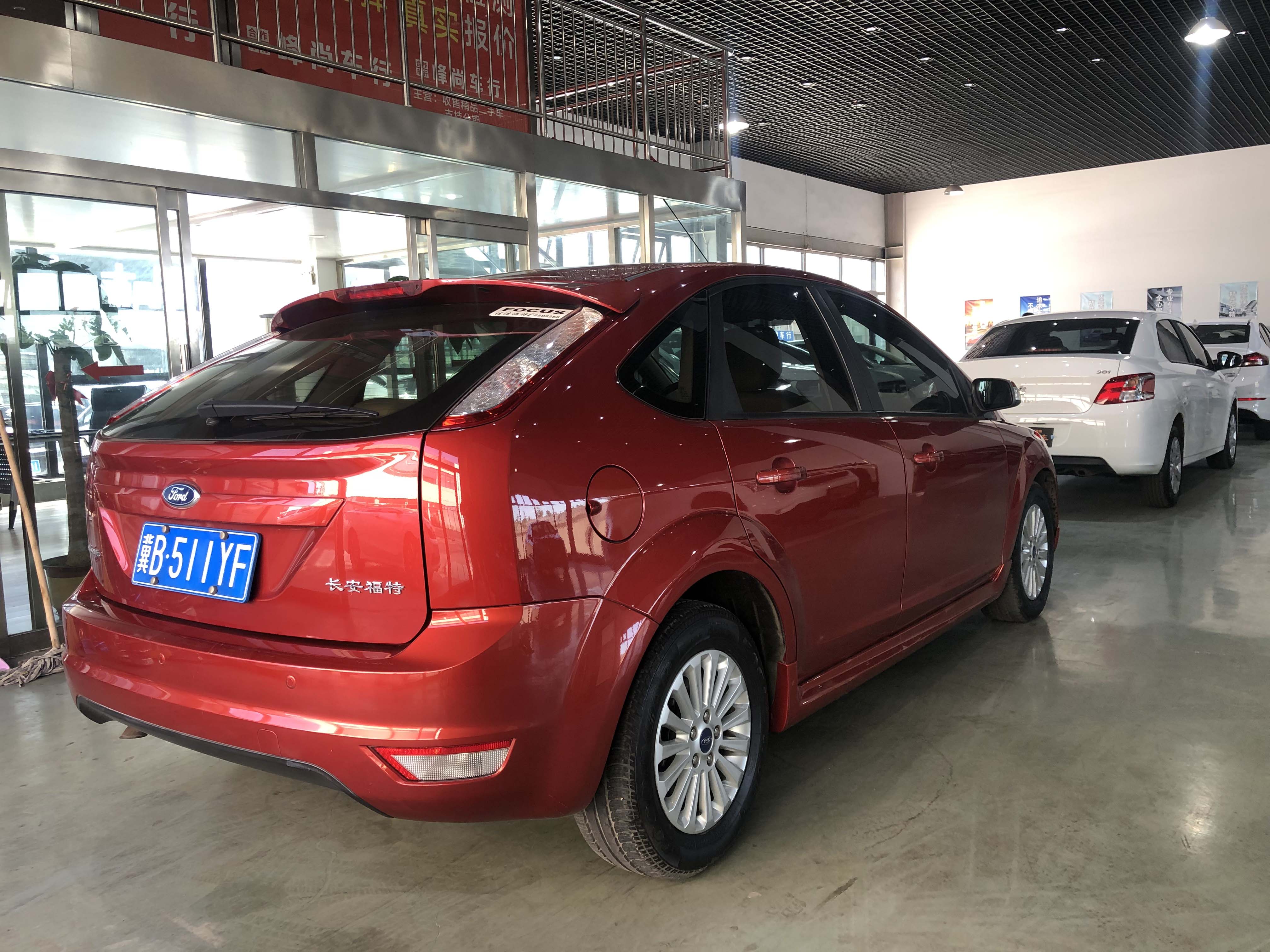 13年 福特福特斯 1.6