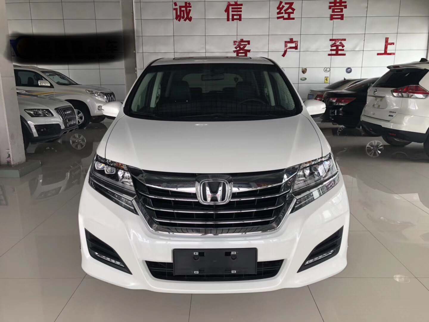 18年 本田艾力绅 2.4