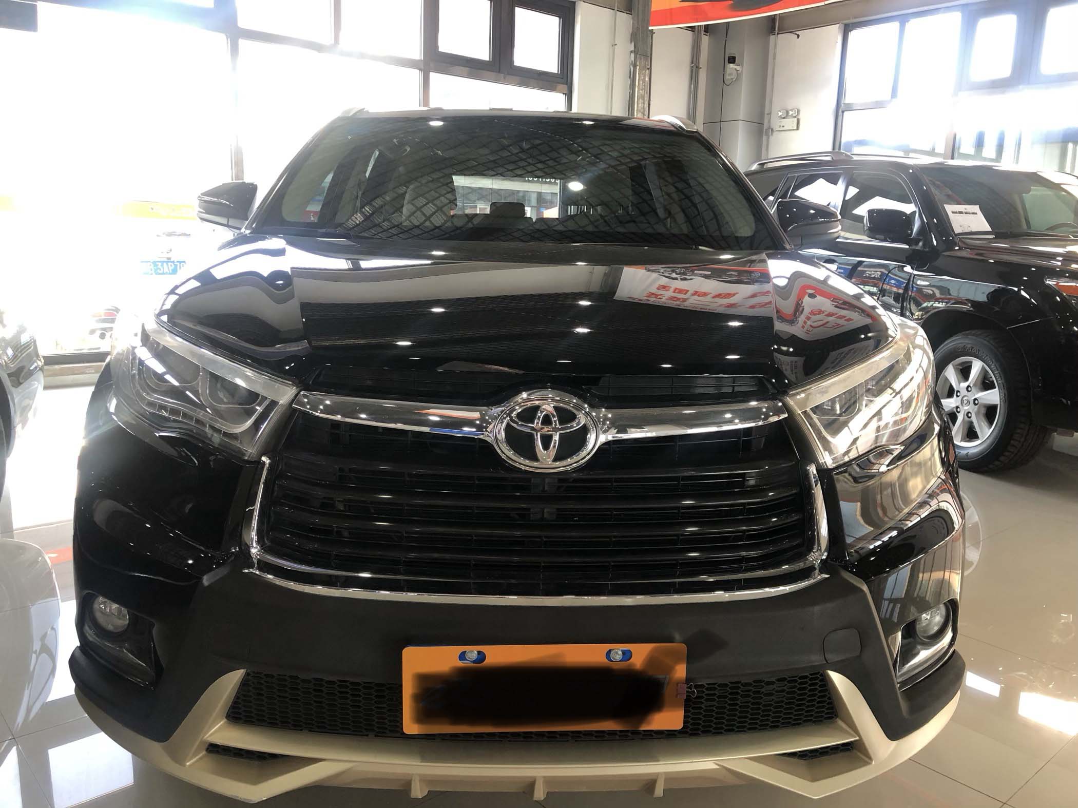 15年 丰田汉兰达 2.0T