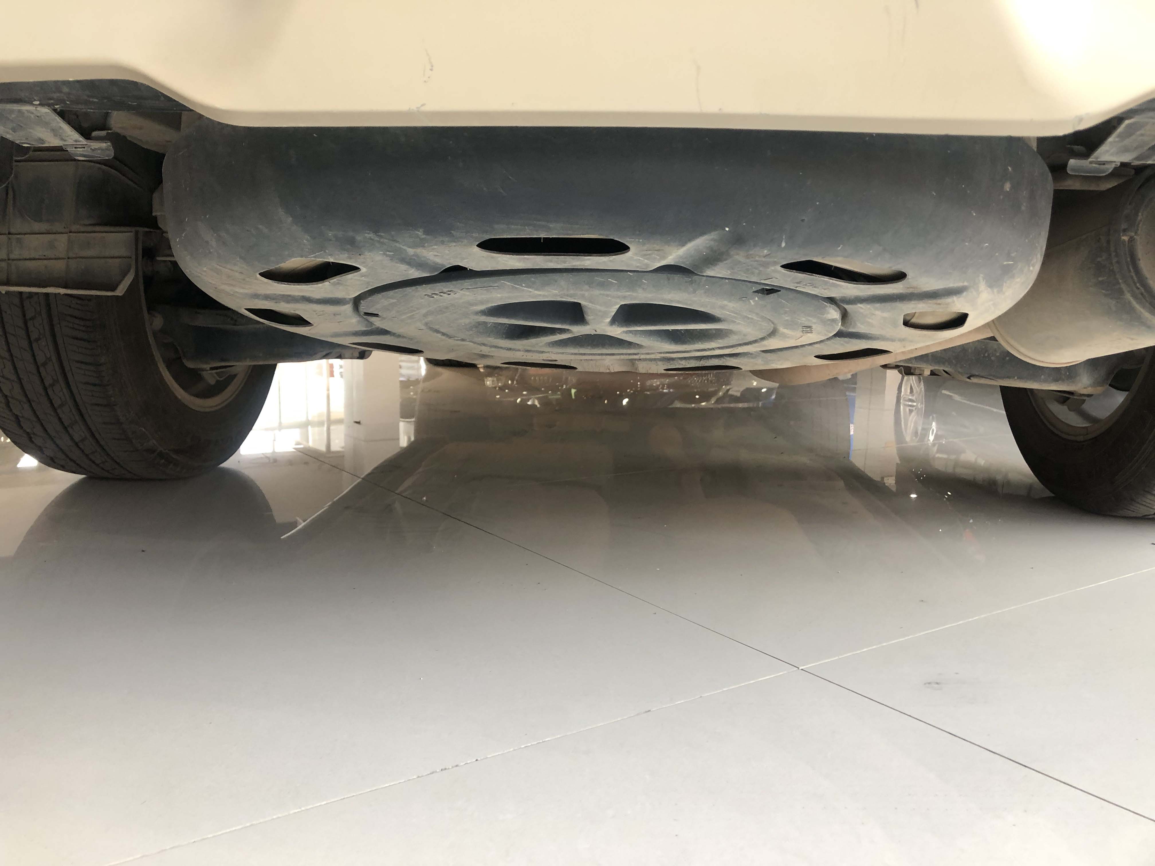 15年 丰田汉兰达 2.0T