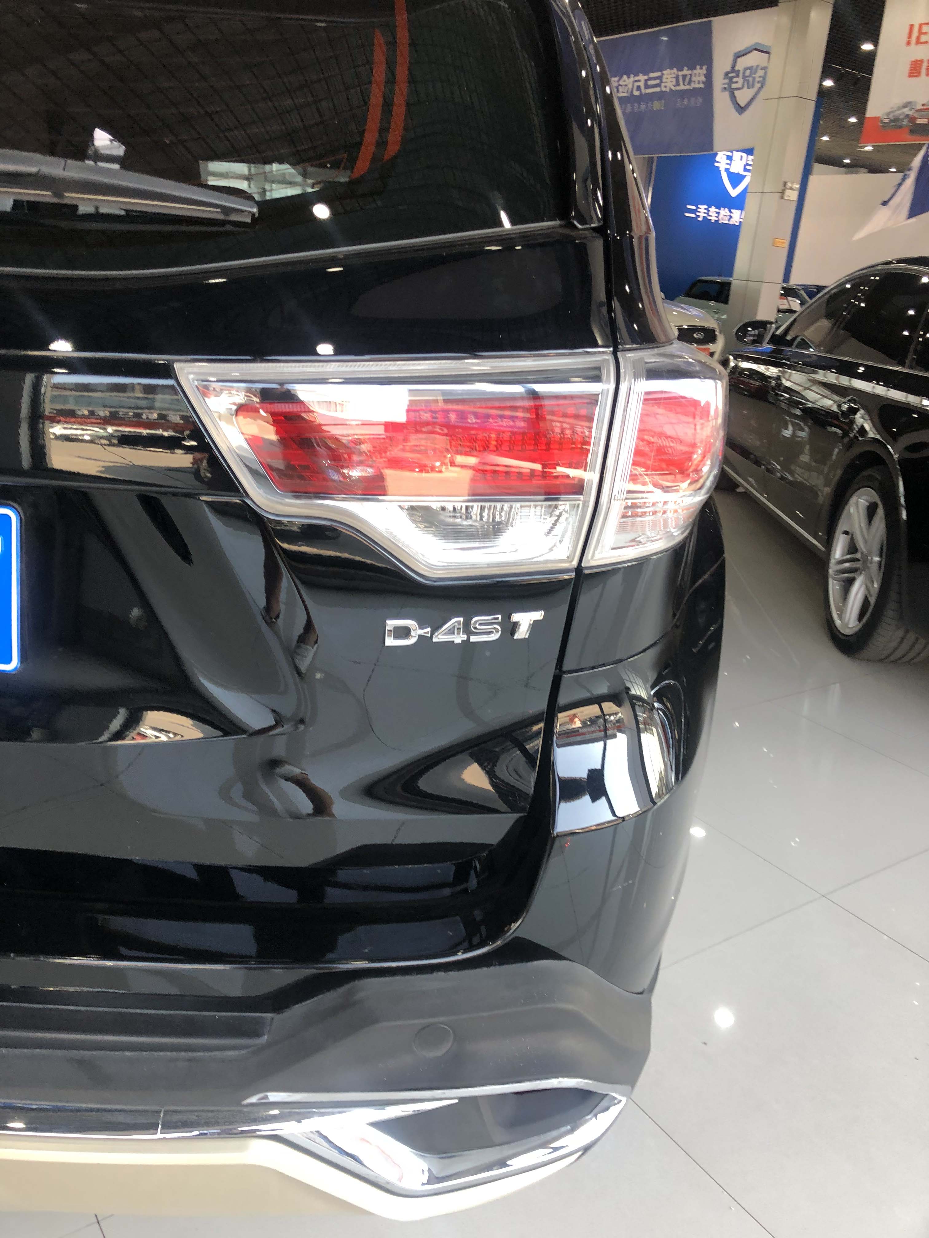 15年 丰田汉兰达 2.0T