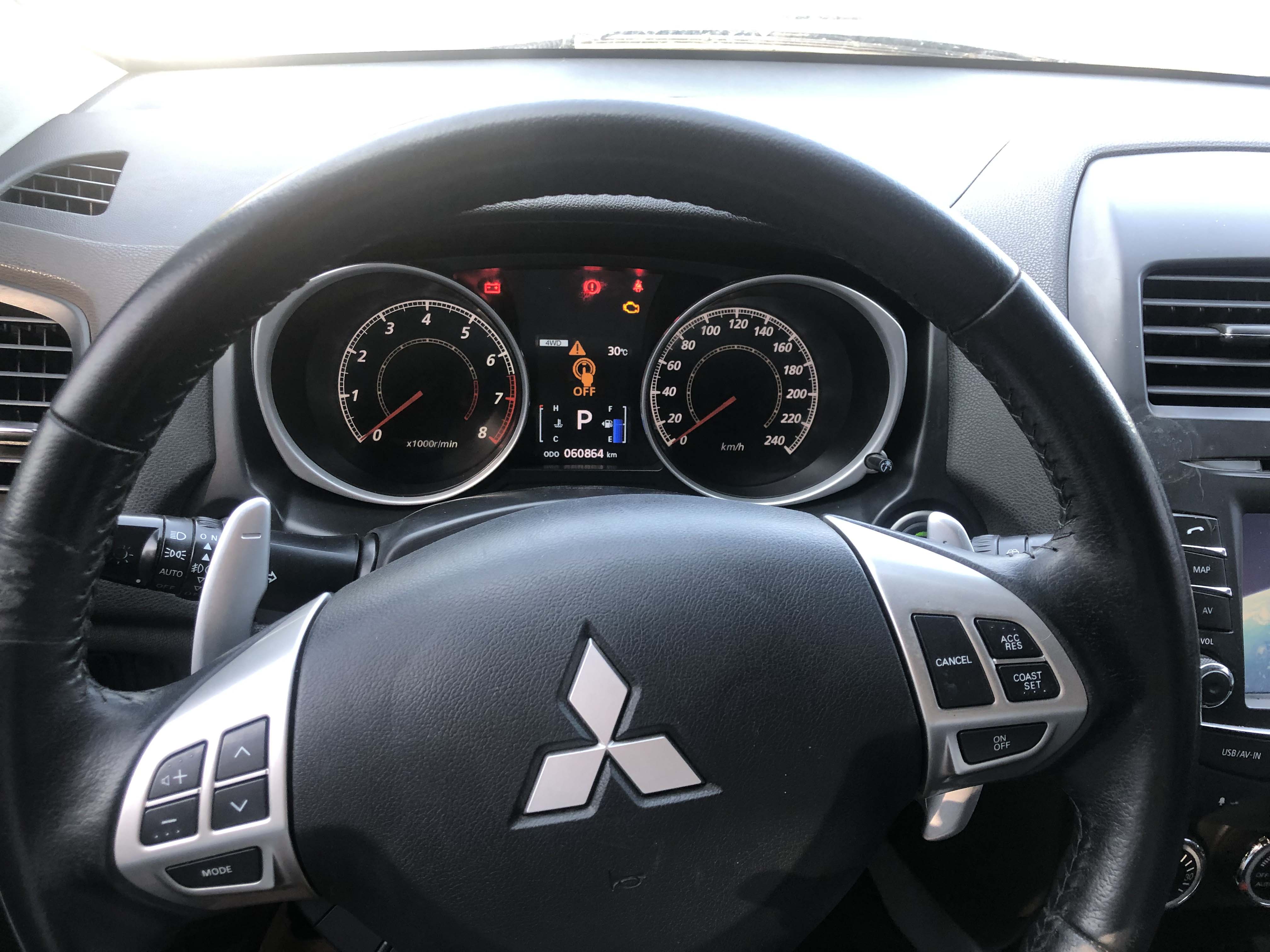 14年 三菱劲炫 2.0