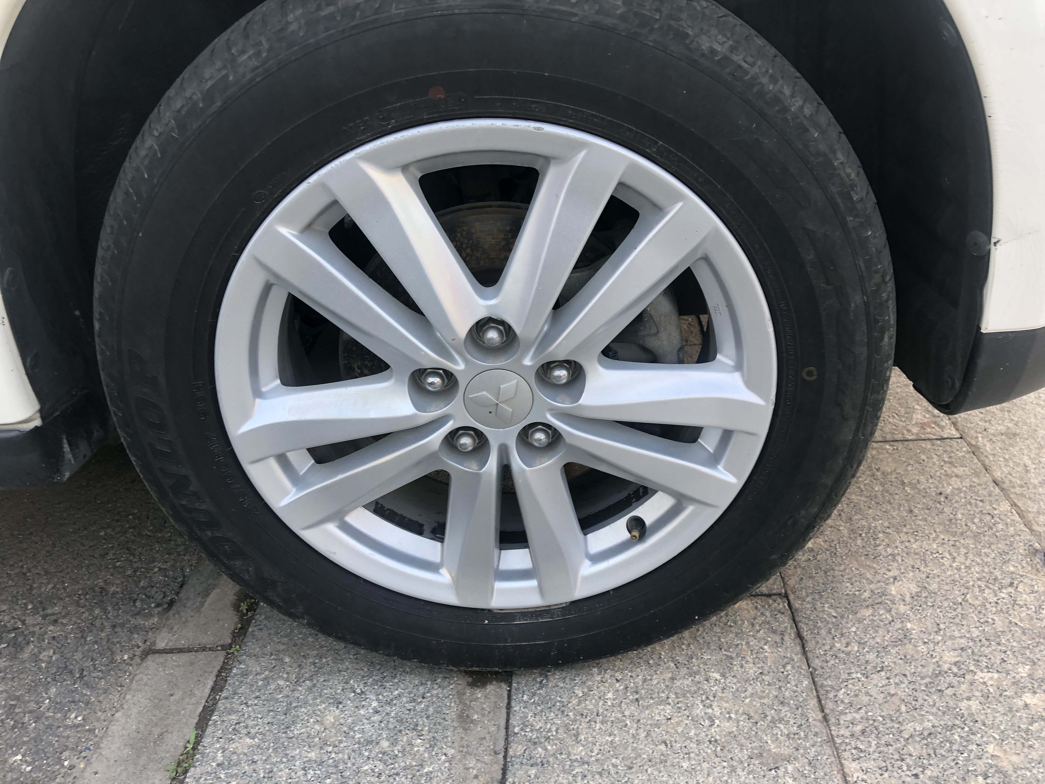 14年 三菱劲炫 2.0