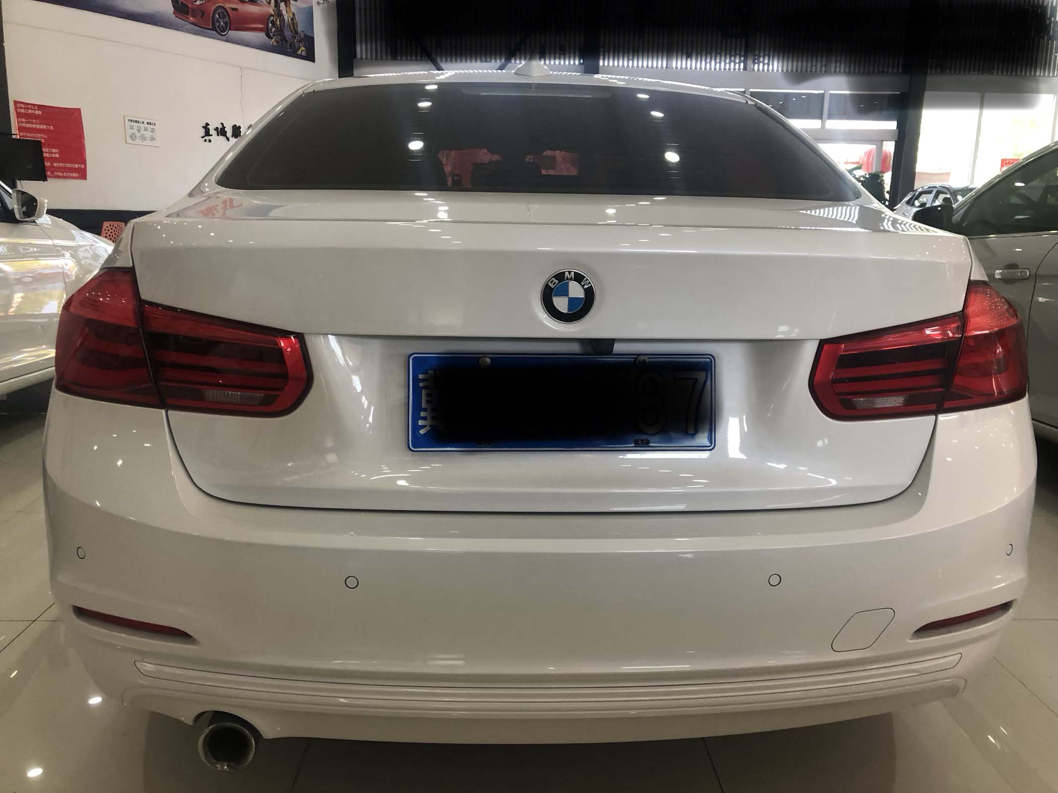 18年 宝马318i 1.5T