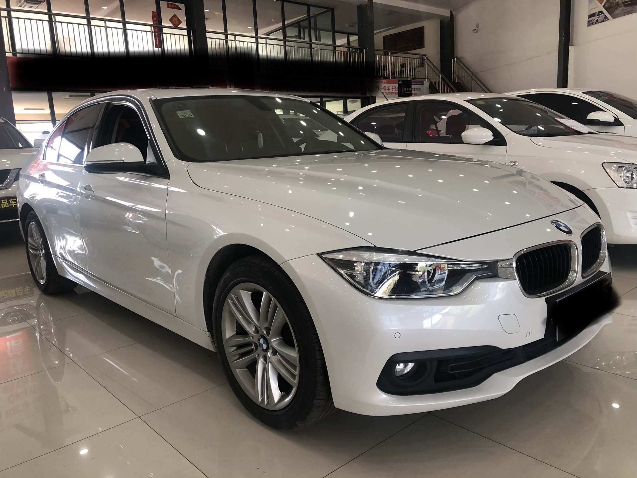 18年 宝马318i 1.5T