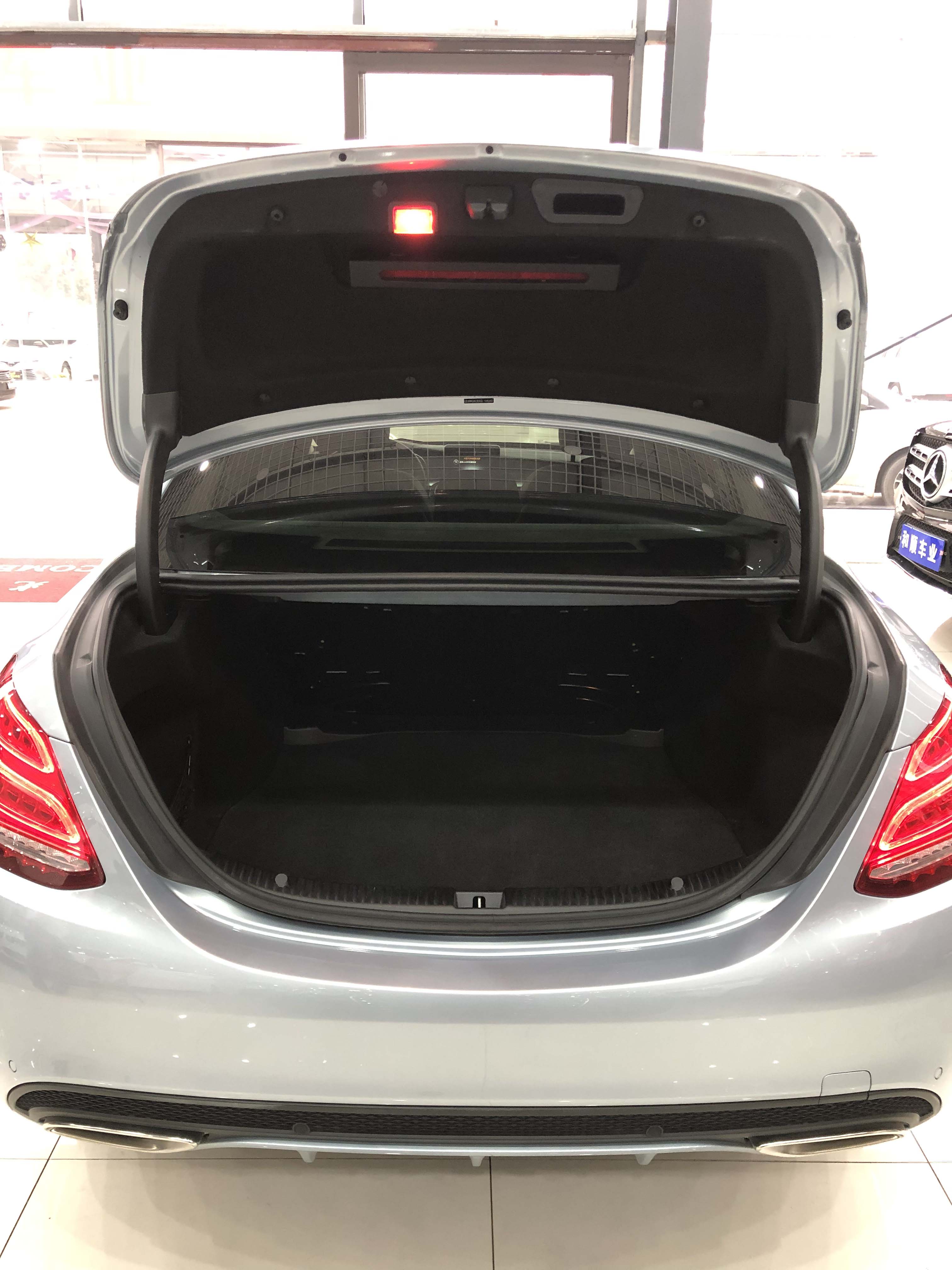 16年 奔驰C200L 2.0T