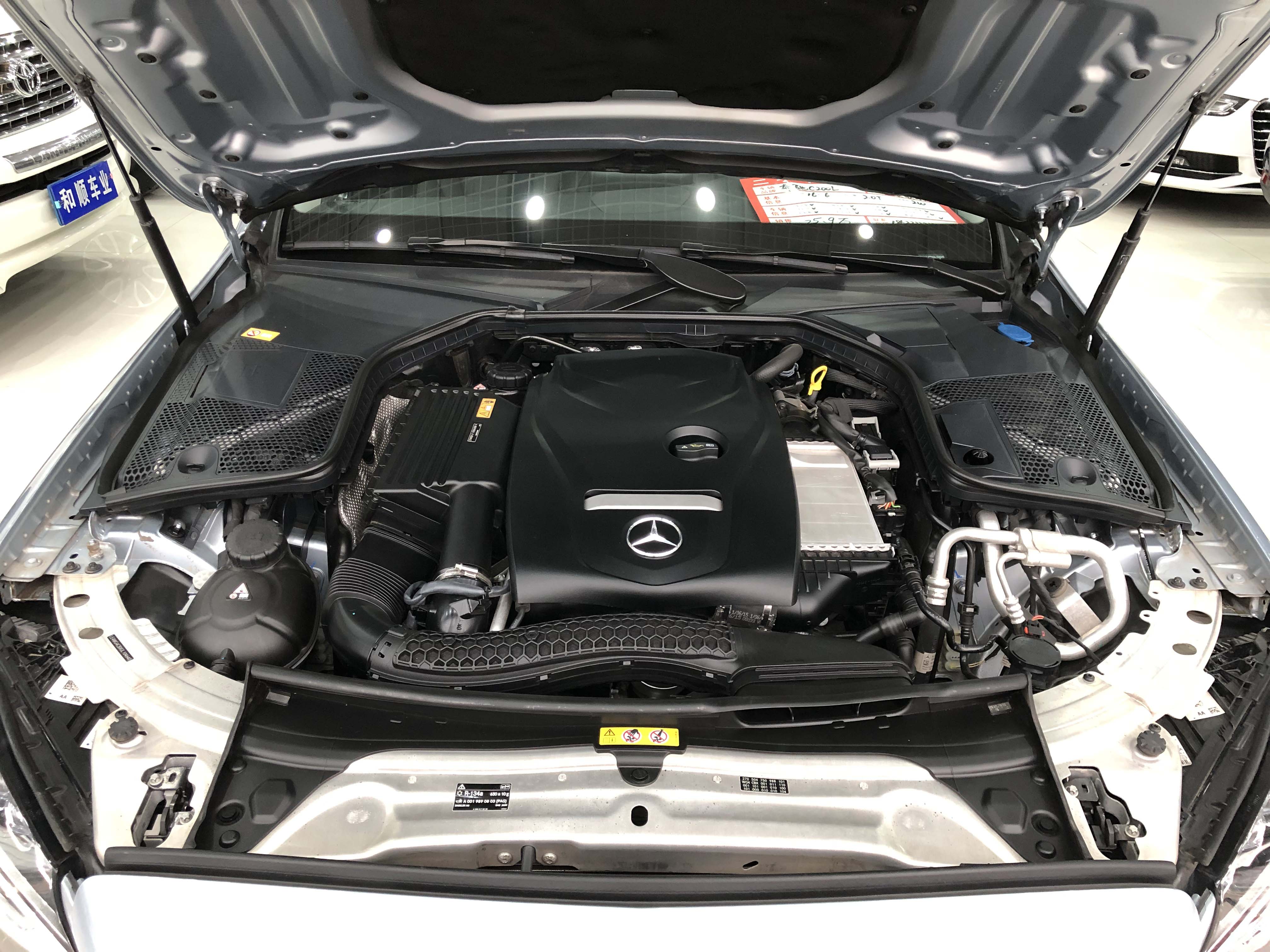 16年 奔驰C200L 2.0T