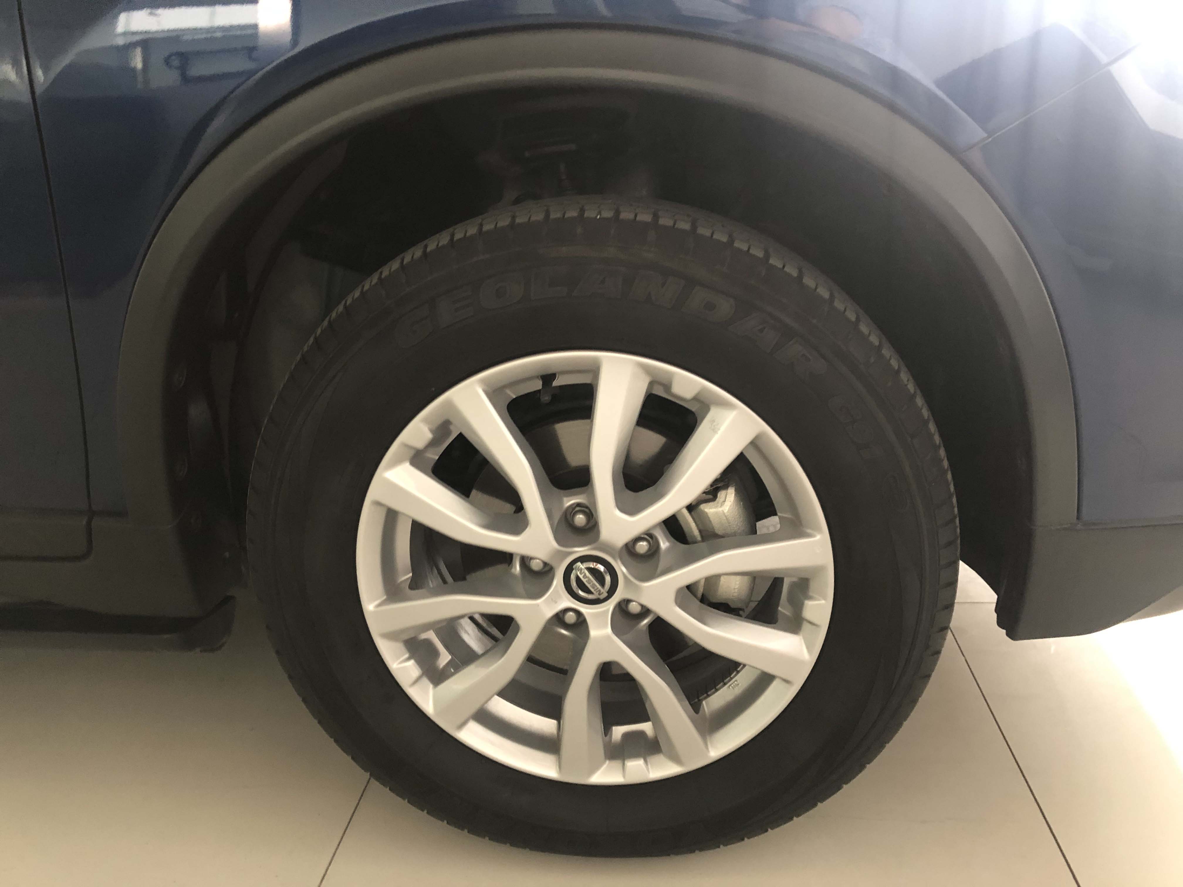 17年 日产奇骏 2.0