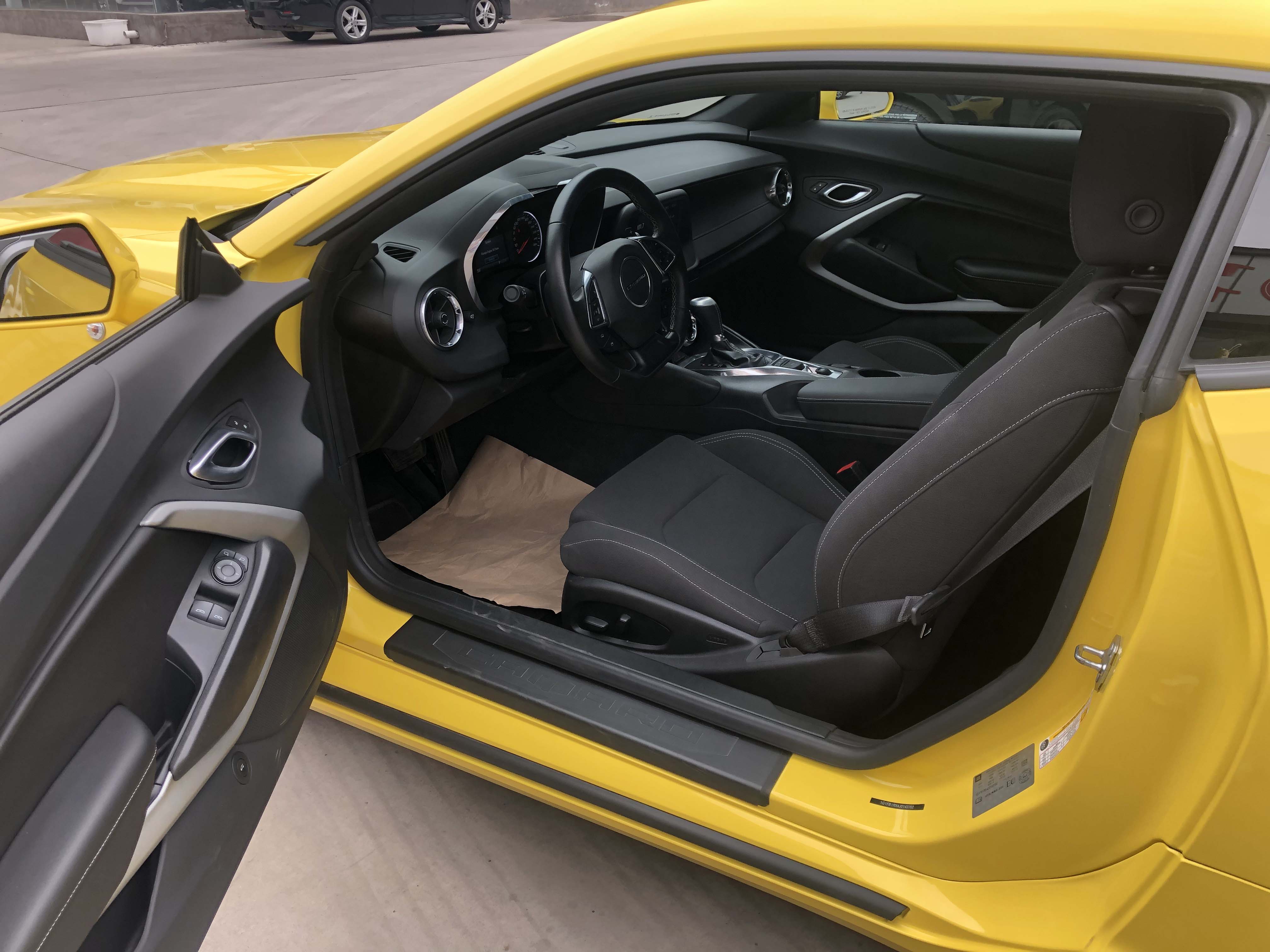 18年 雪弗兰科迈罗 2.0T