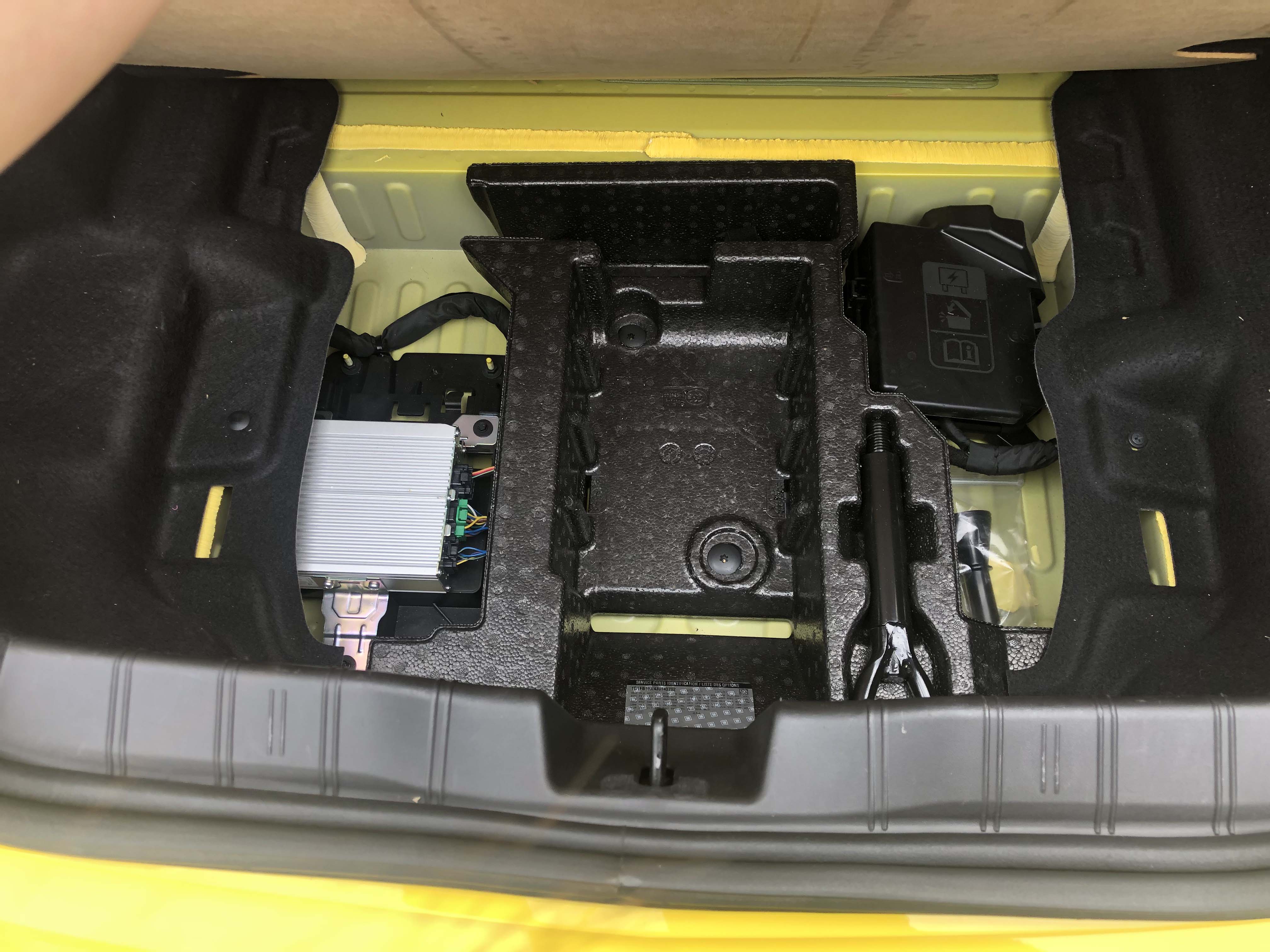 18年 雪弗兰科迈罗 2.0T