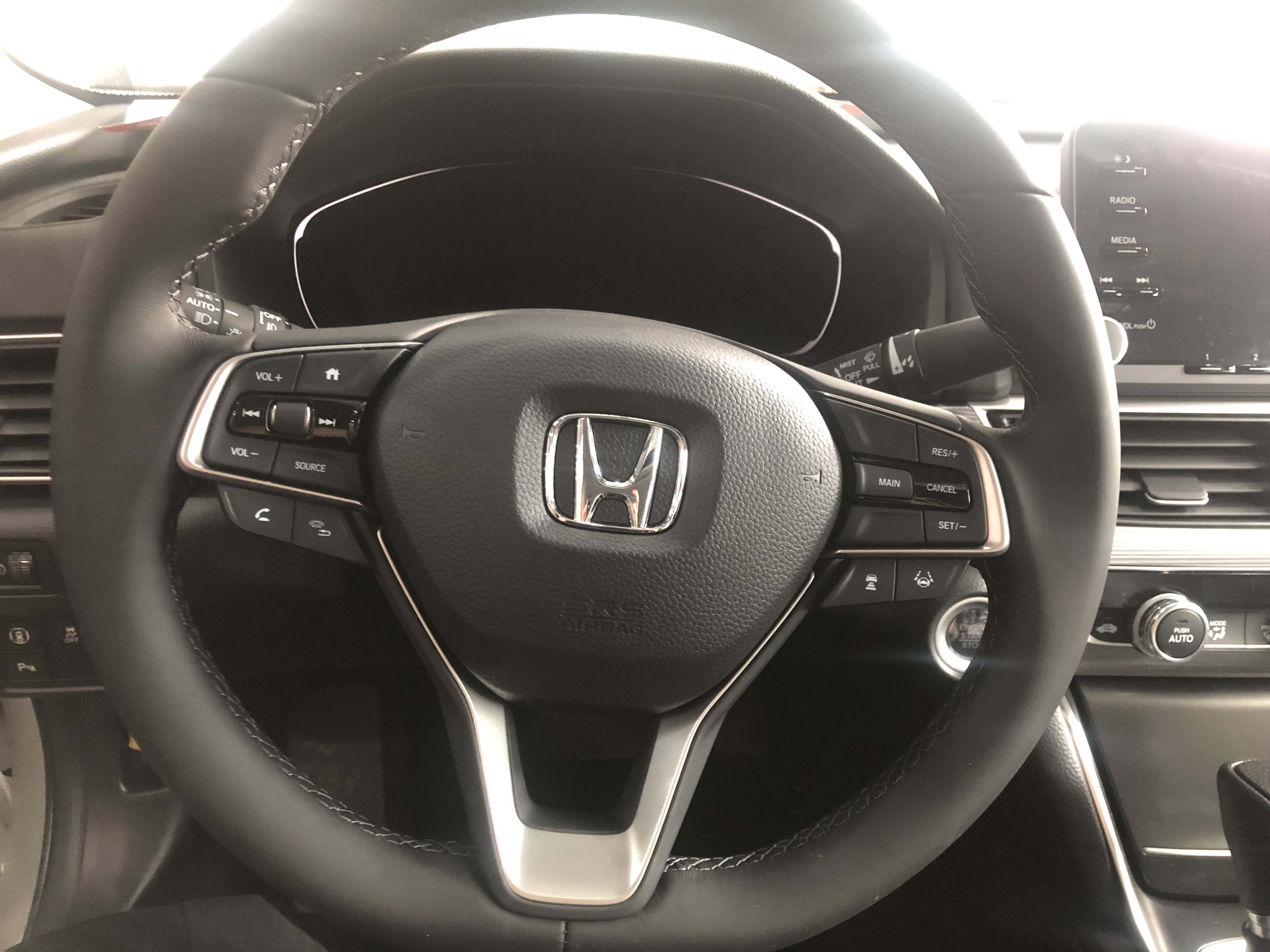 19年 本田雅阁 1.5