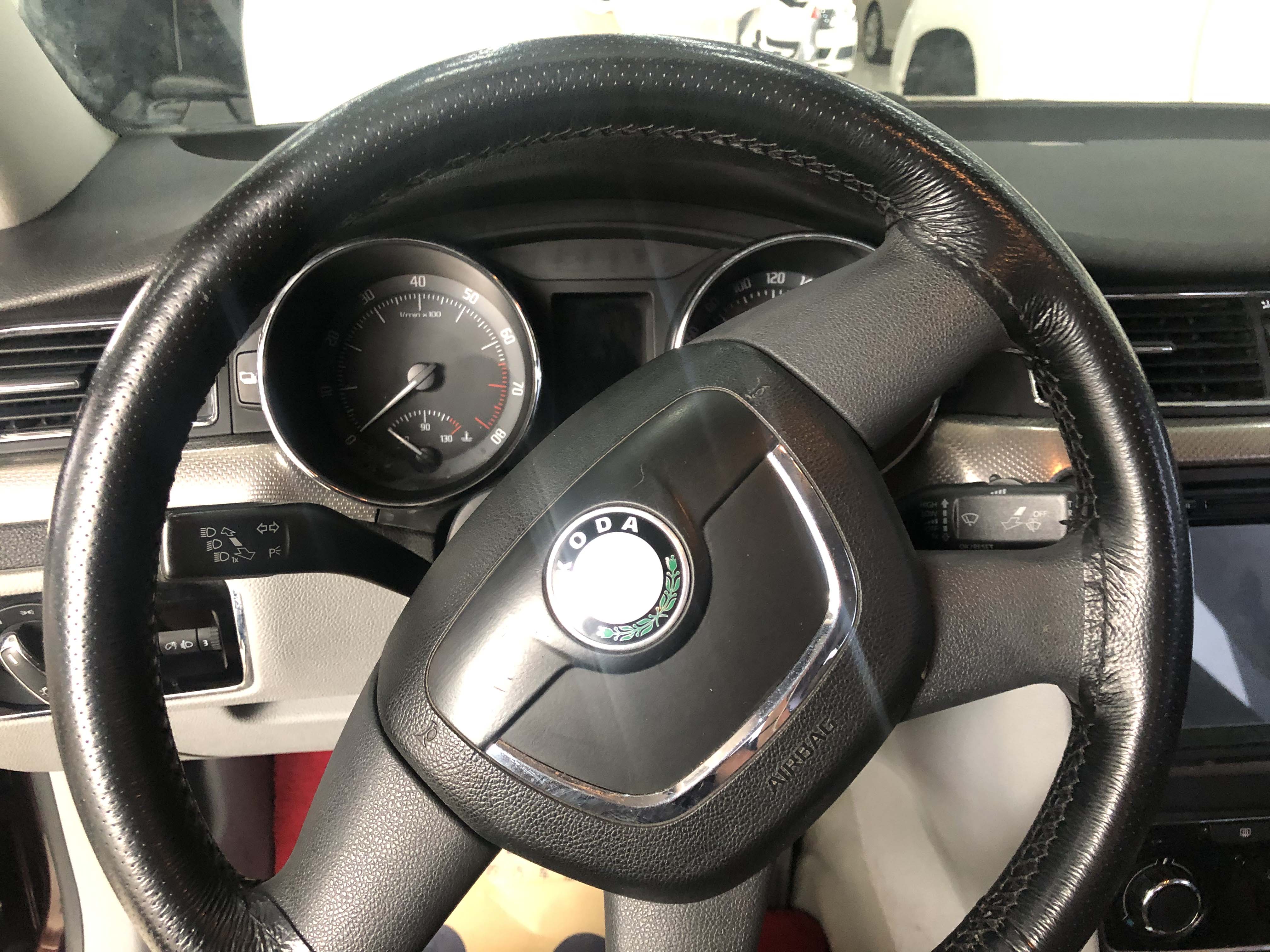 12年 斯柯达昊锐 1.4