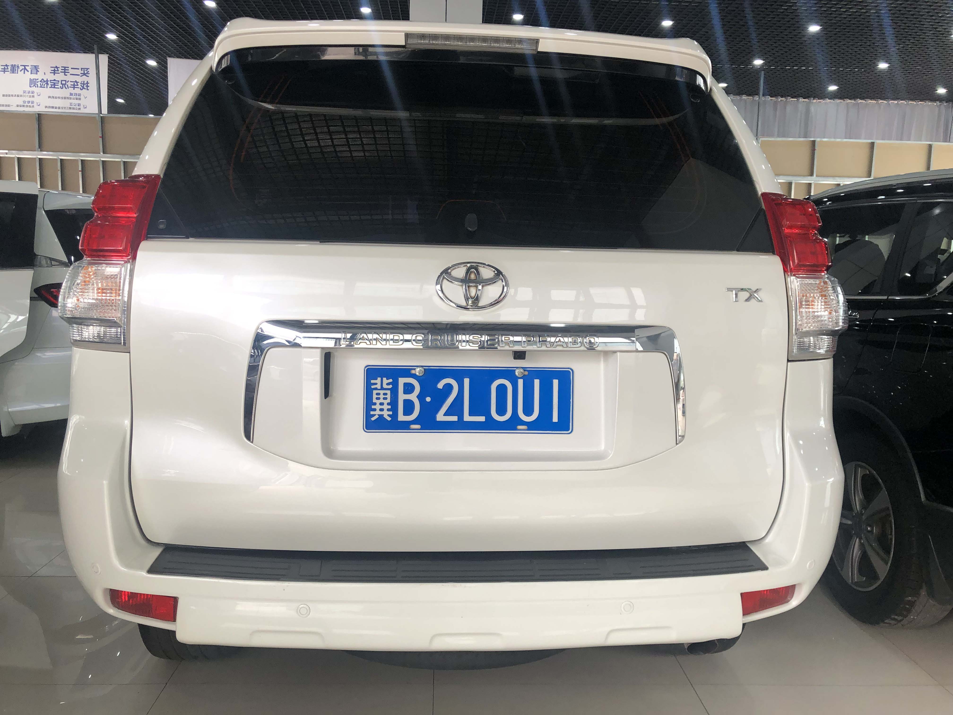 10年 丰田陆地巡洋舰霸道 2.7