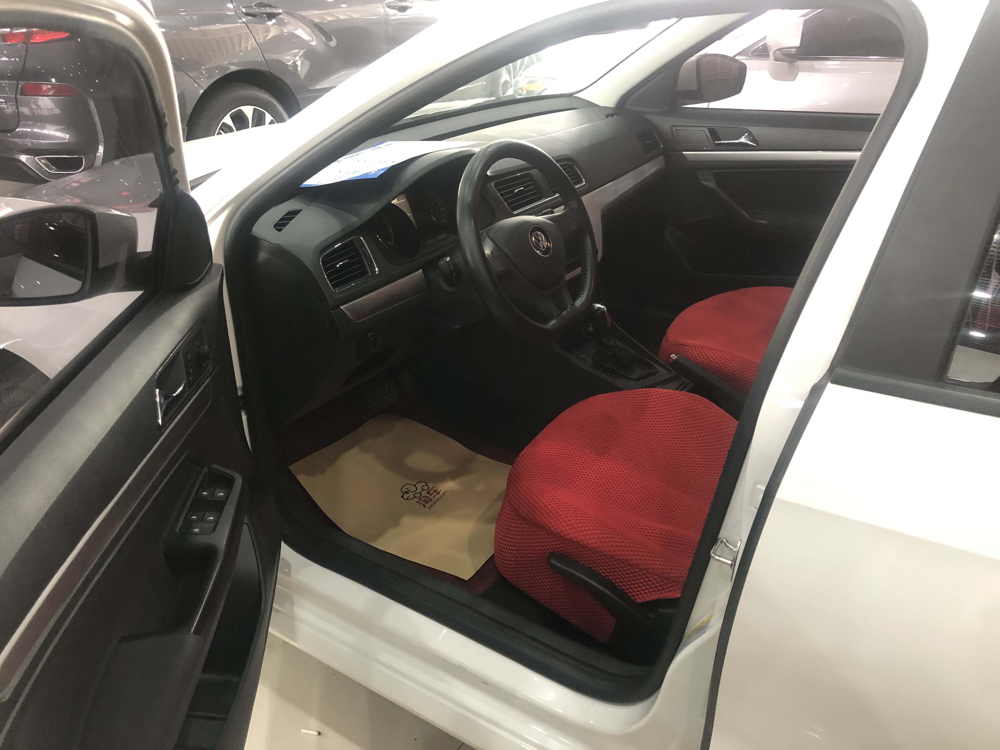 16年 大众朗行 1.6