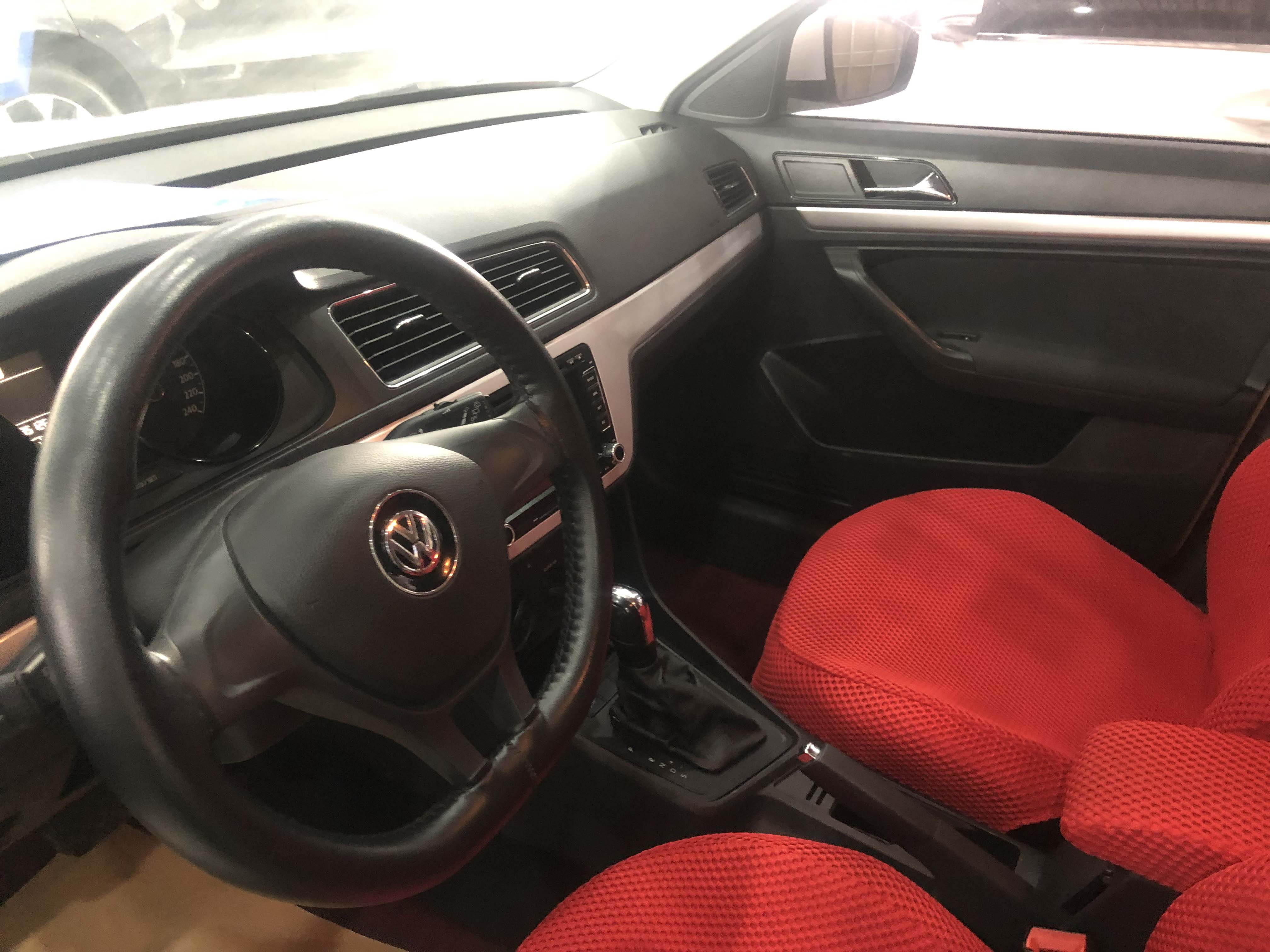 16年 大众朗行 1.6