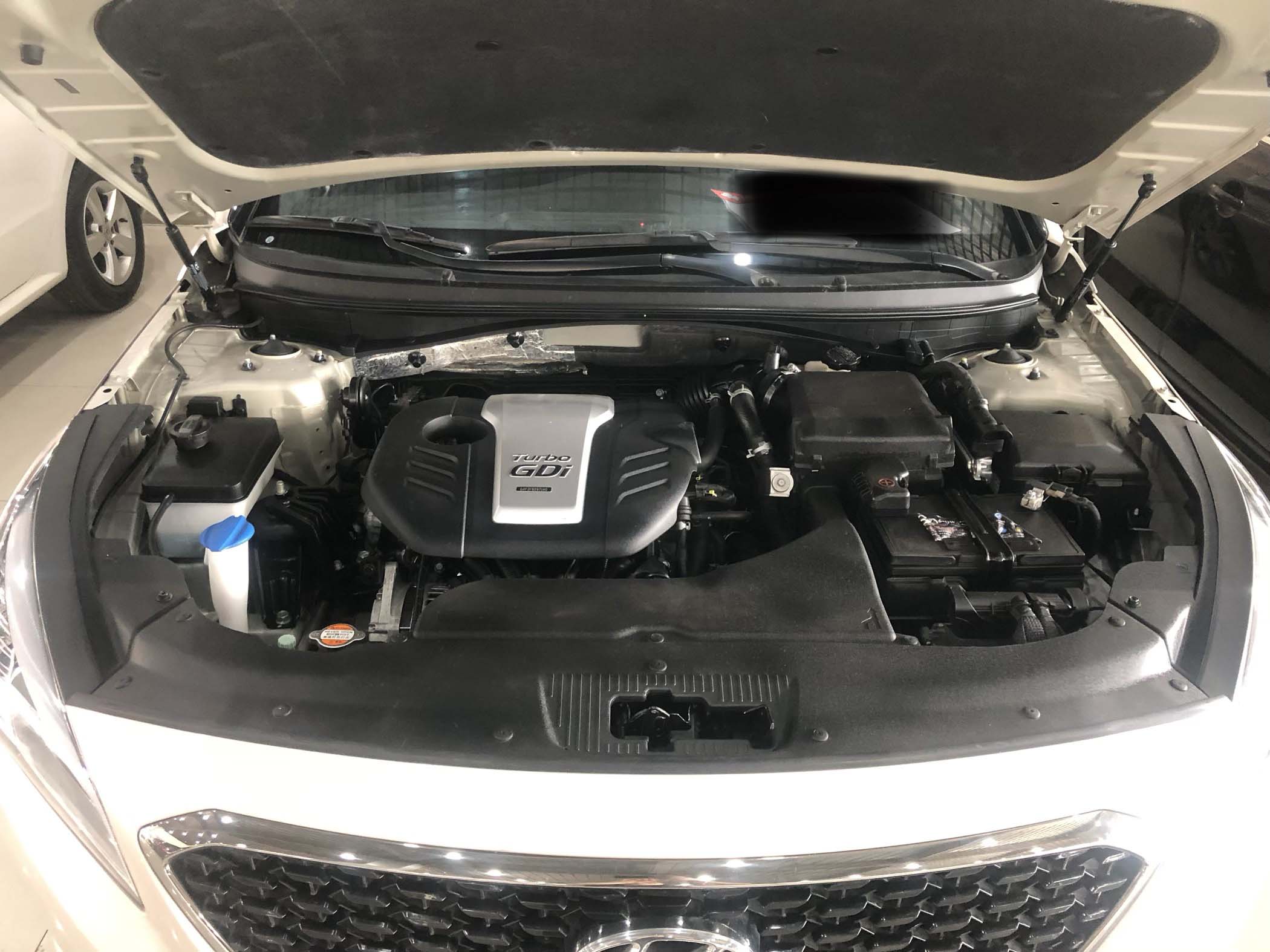 15年 现代索纳塔9 1.6