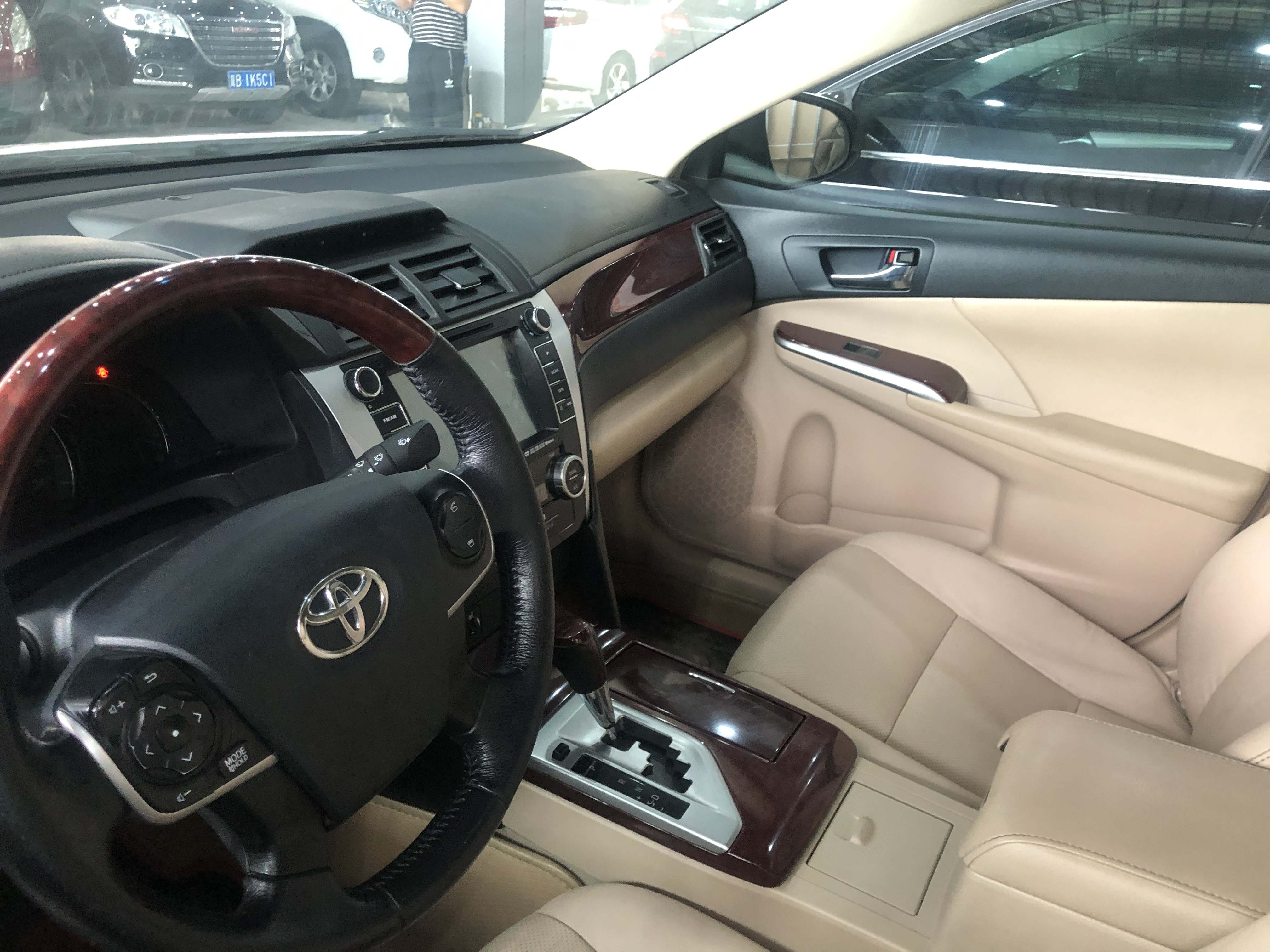 13年 丰田凯美瑞 2.5